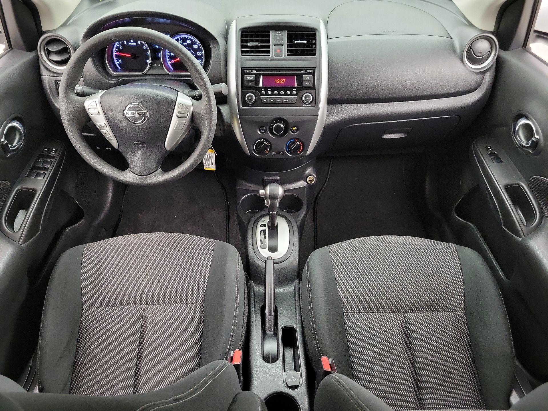 Thumbnail: 2017 Nissan Versa - 9