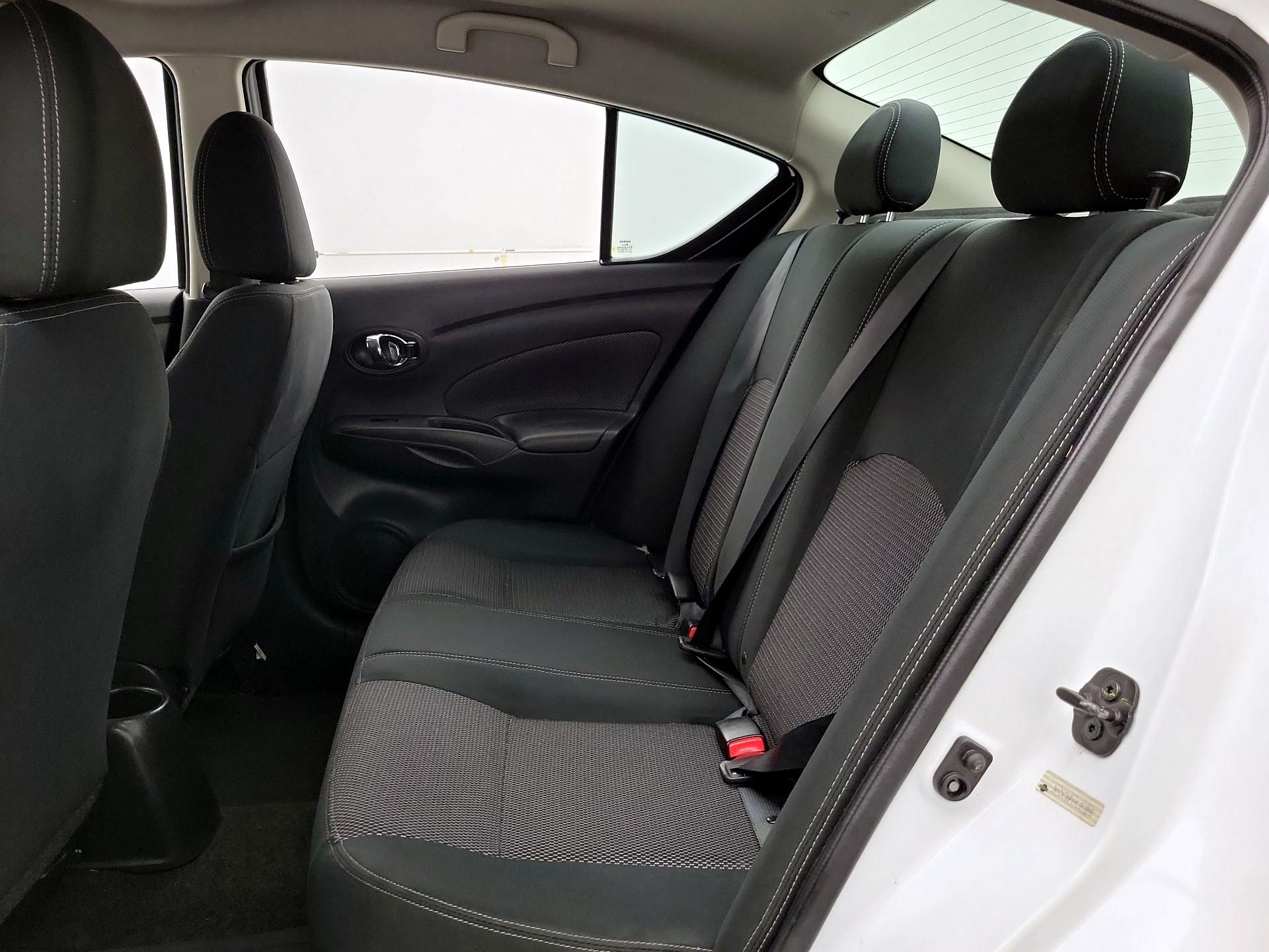 Thumbnail: 2017 Nissan Versa - 18