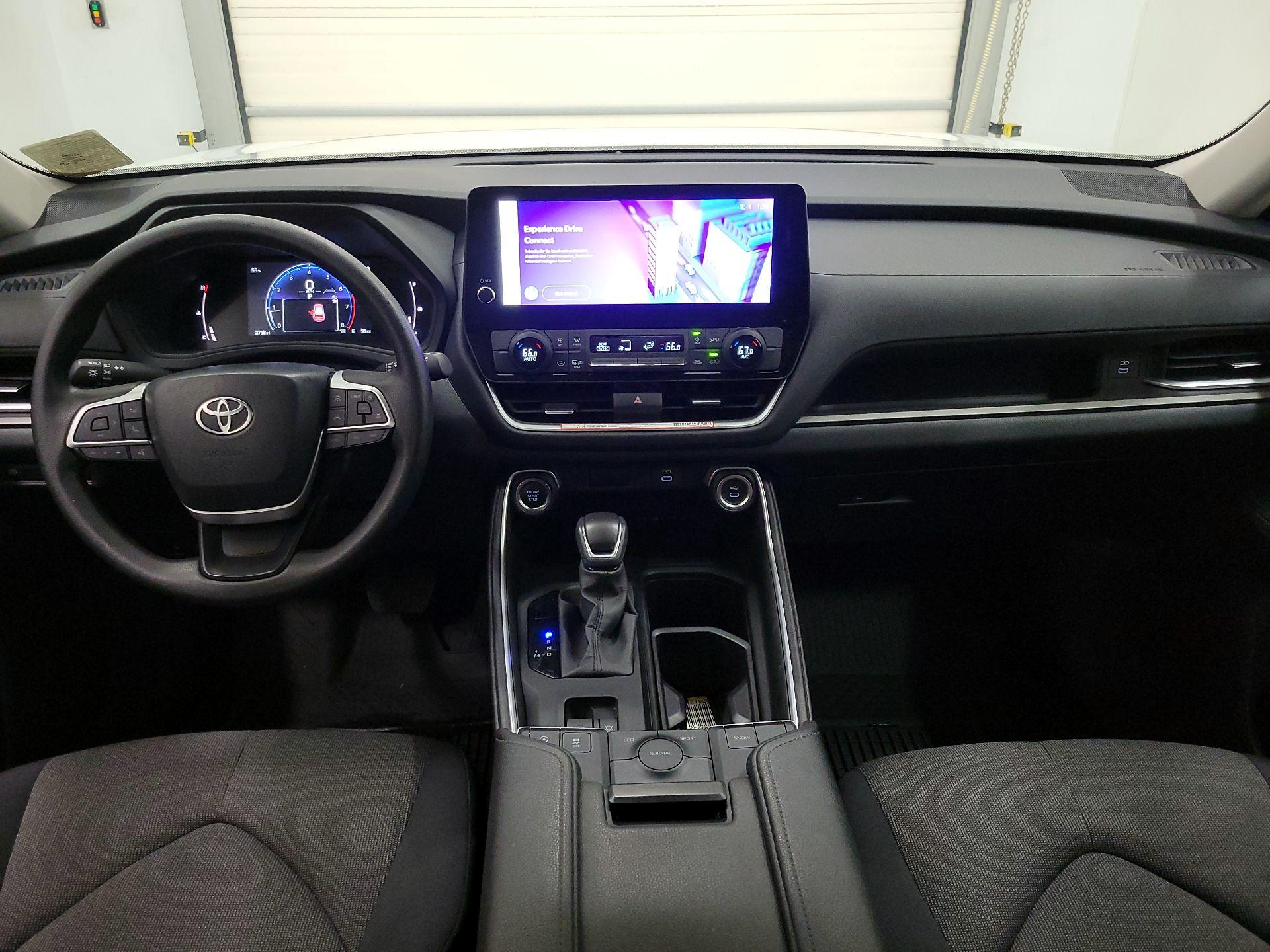 Thumbnail: 2025 Toyota Grand Highlander - 9