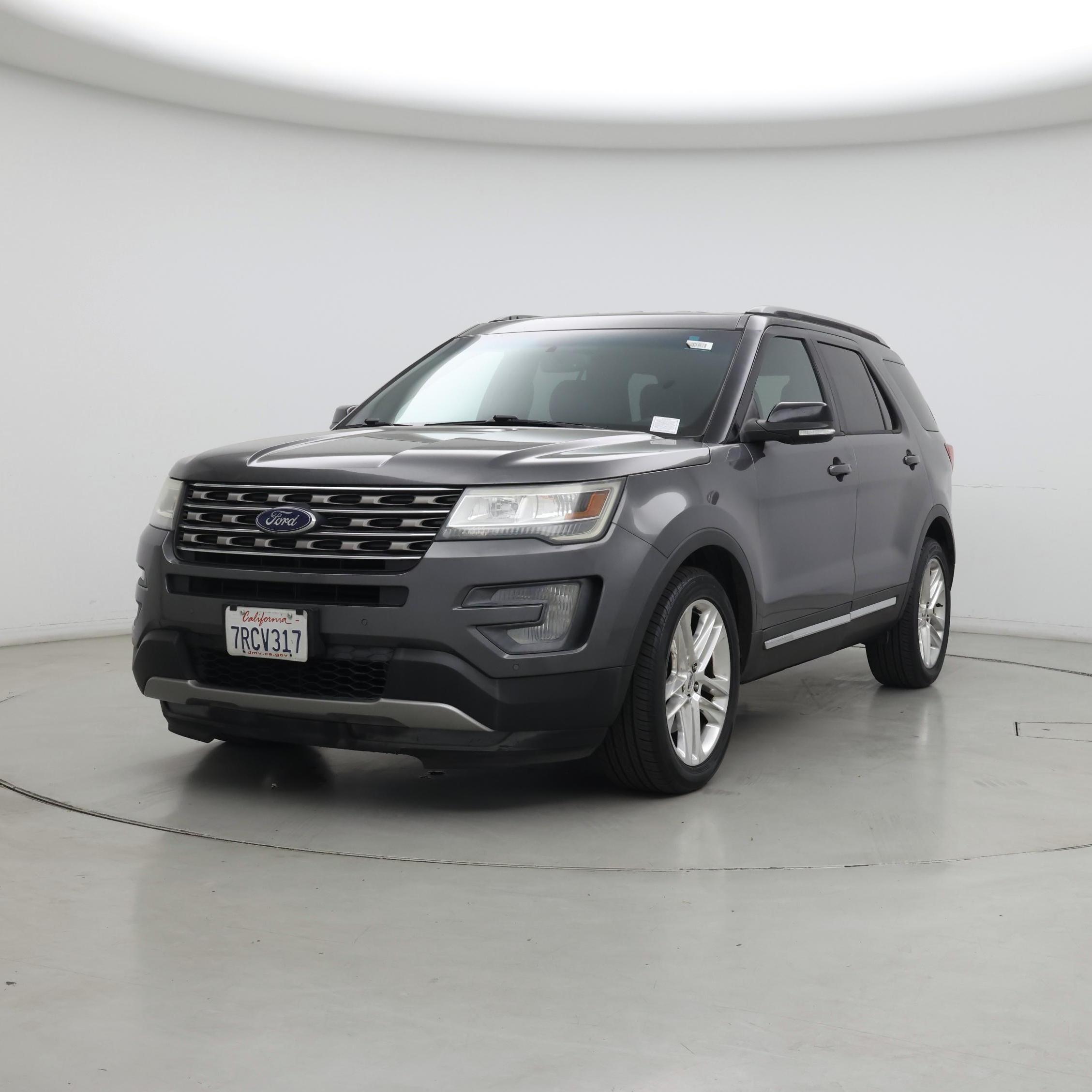 Thumbnail: 2016 Ford Explorer - 4