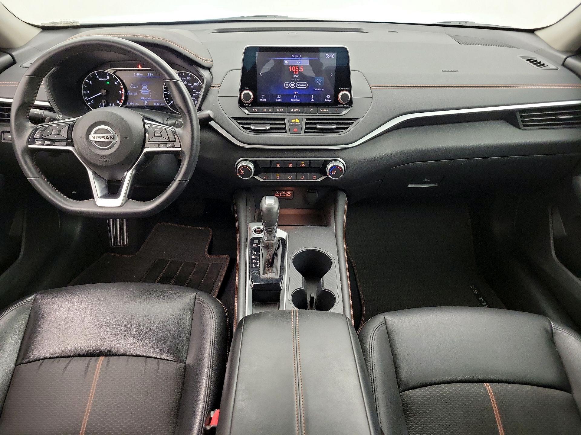 Thumbnail: 2019 Nissan Altima - 9