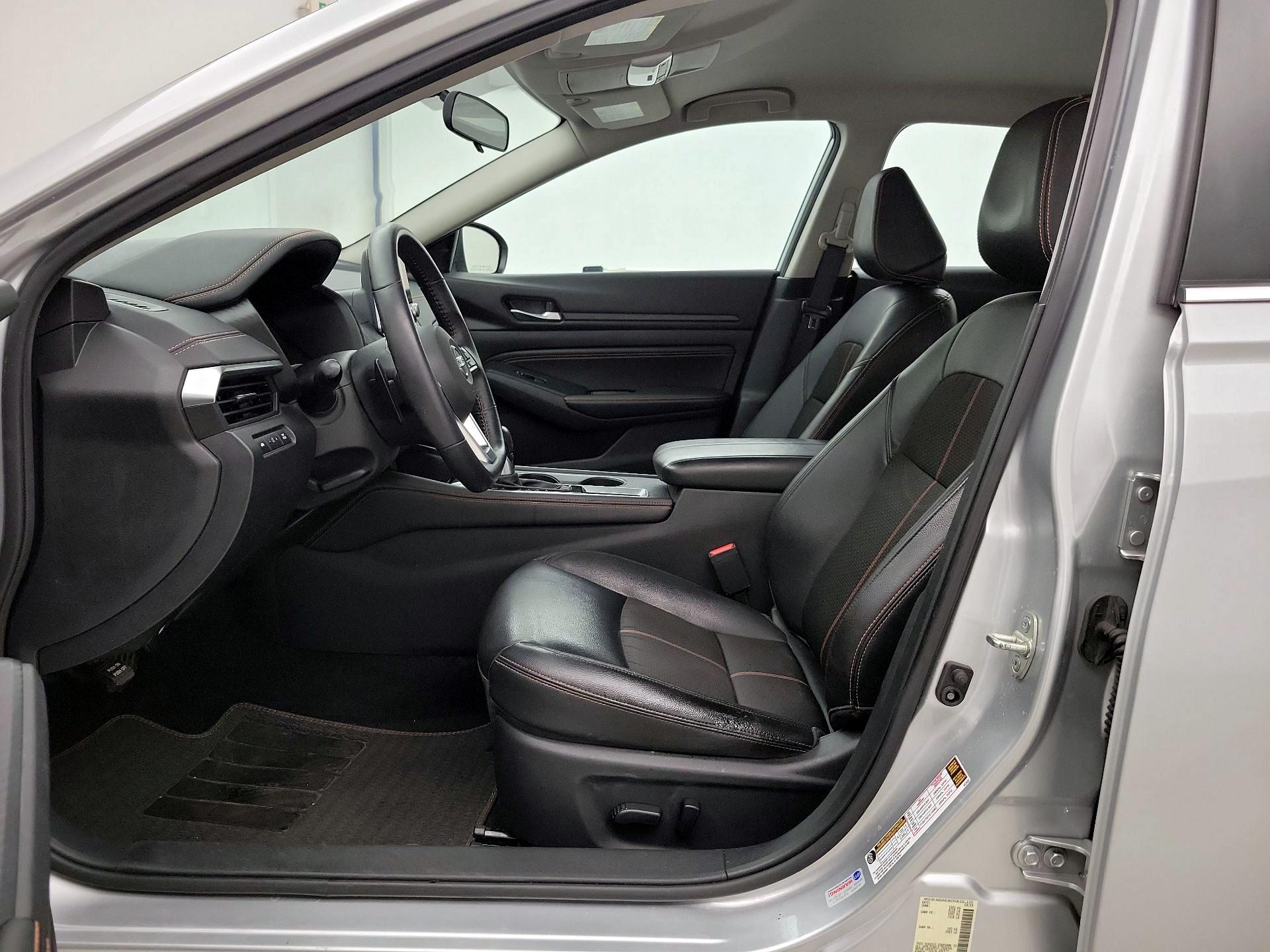 Thumbnail: 2019 Nissan Altima - 11