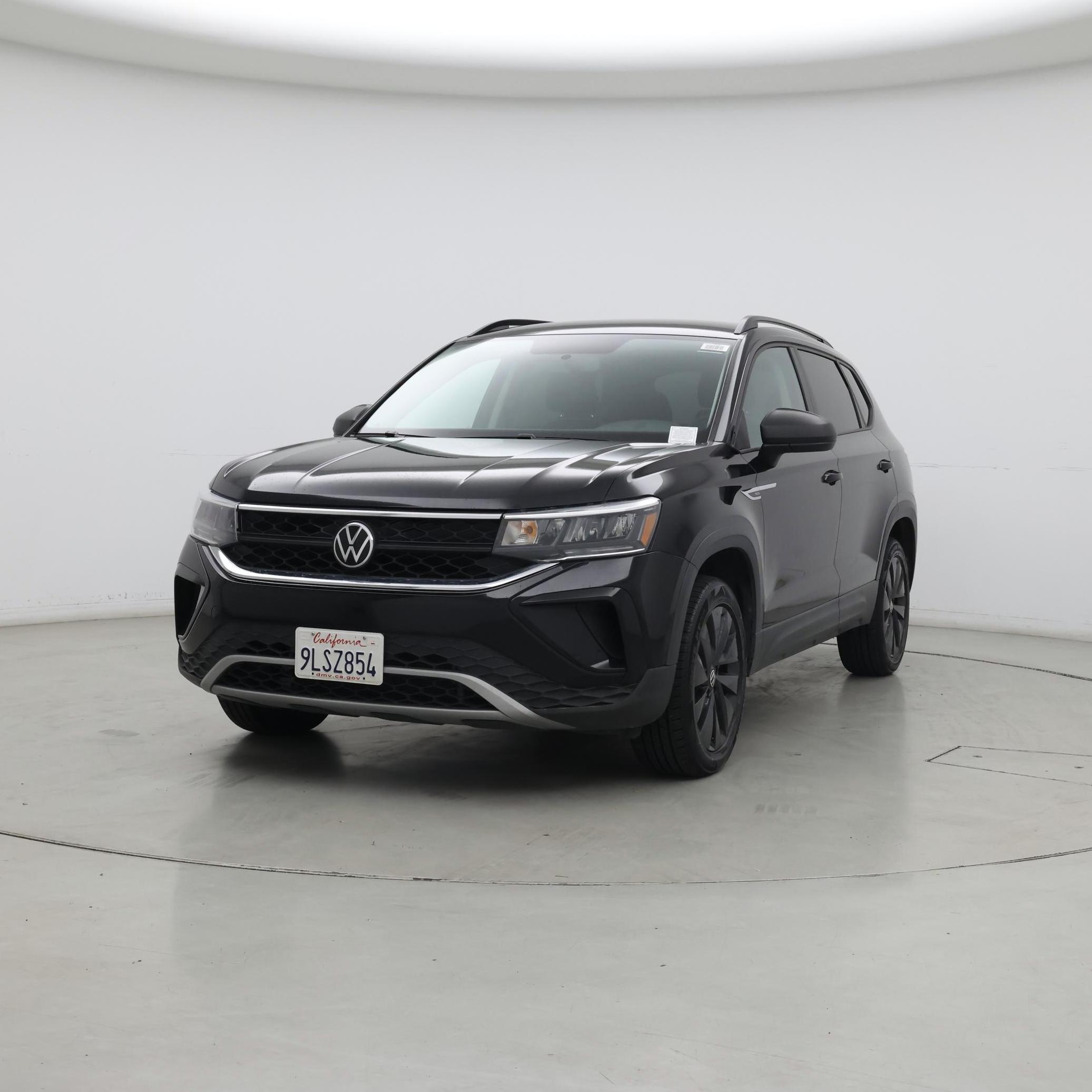 Thumbnail: 2022 Volkswagen Taos - 4