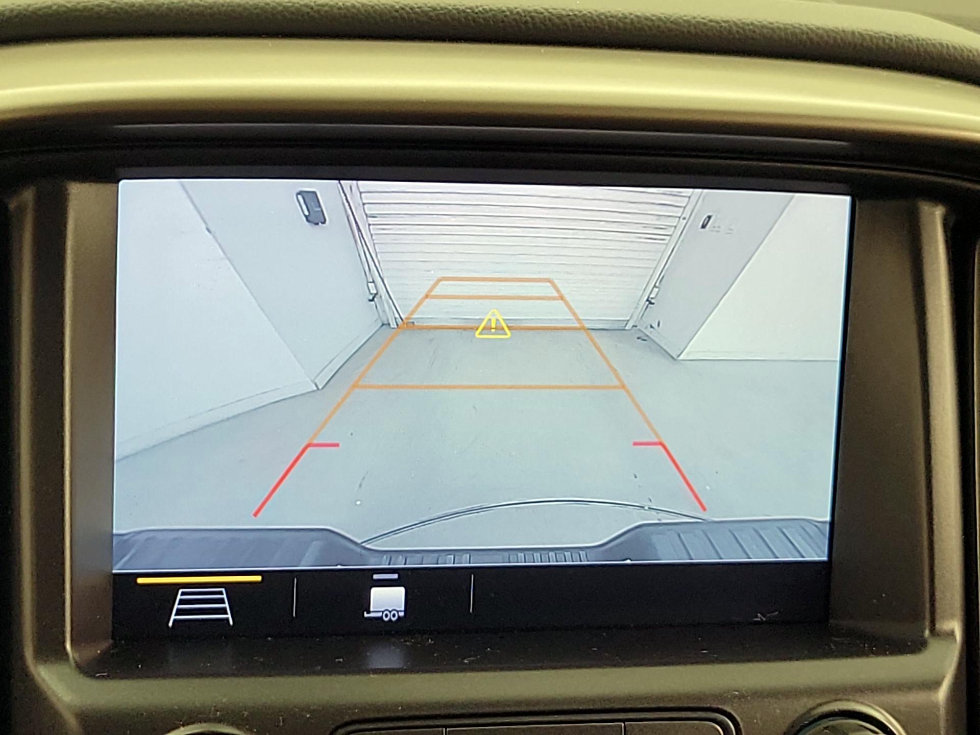 Thumbnail: 2021 Chevrolet Colorado - 15