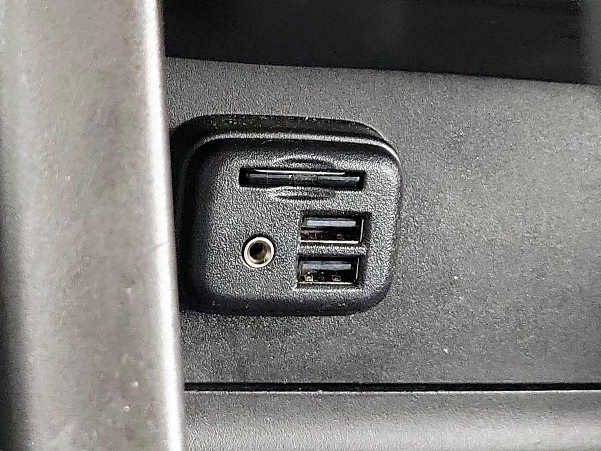 Thumbnail: 2021 Chevrolet Colorado - 19