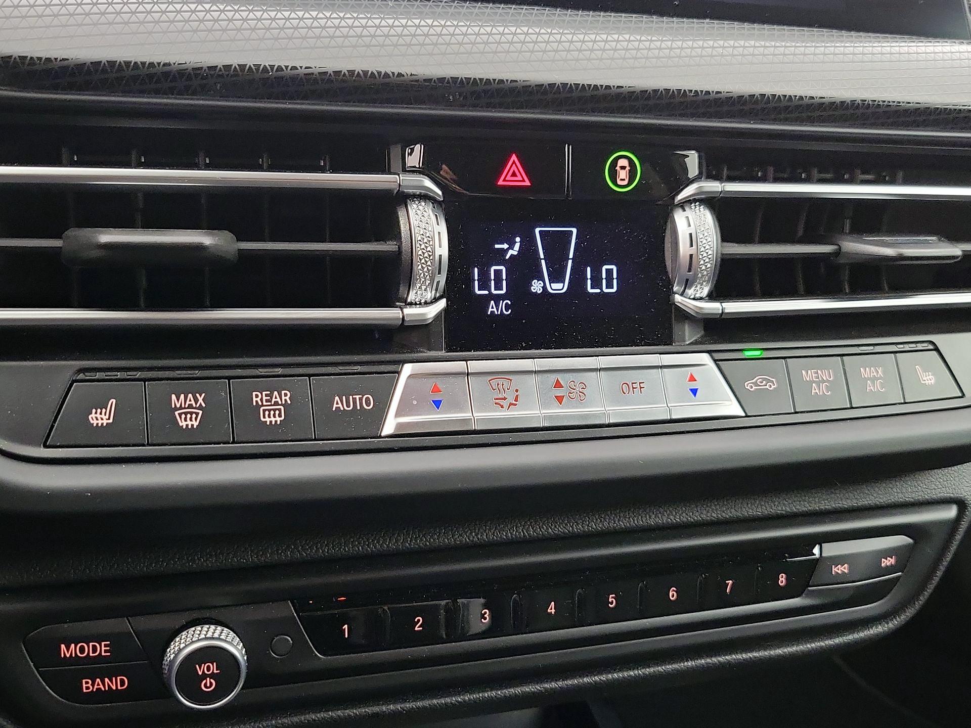 Thumbnail: 2021 BMW 2 Series - 17