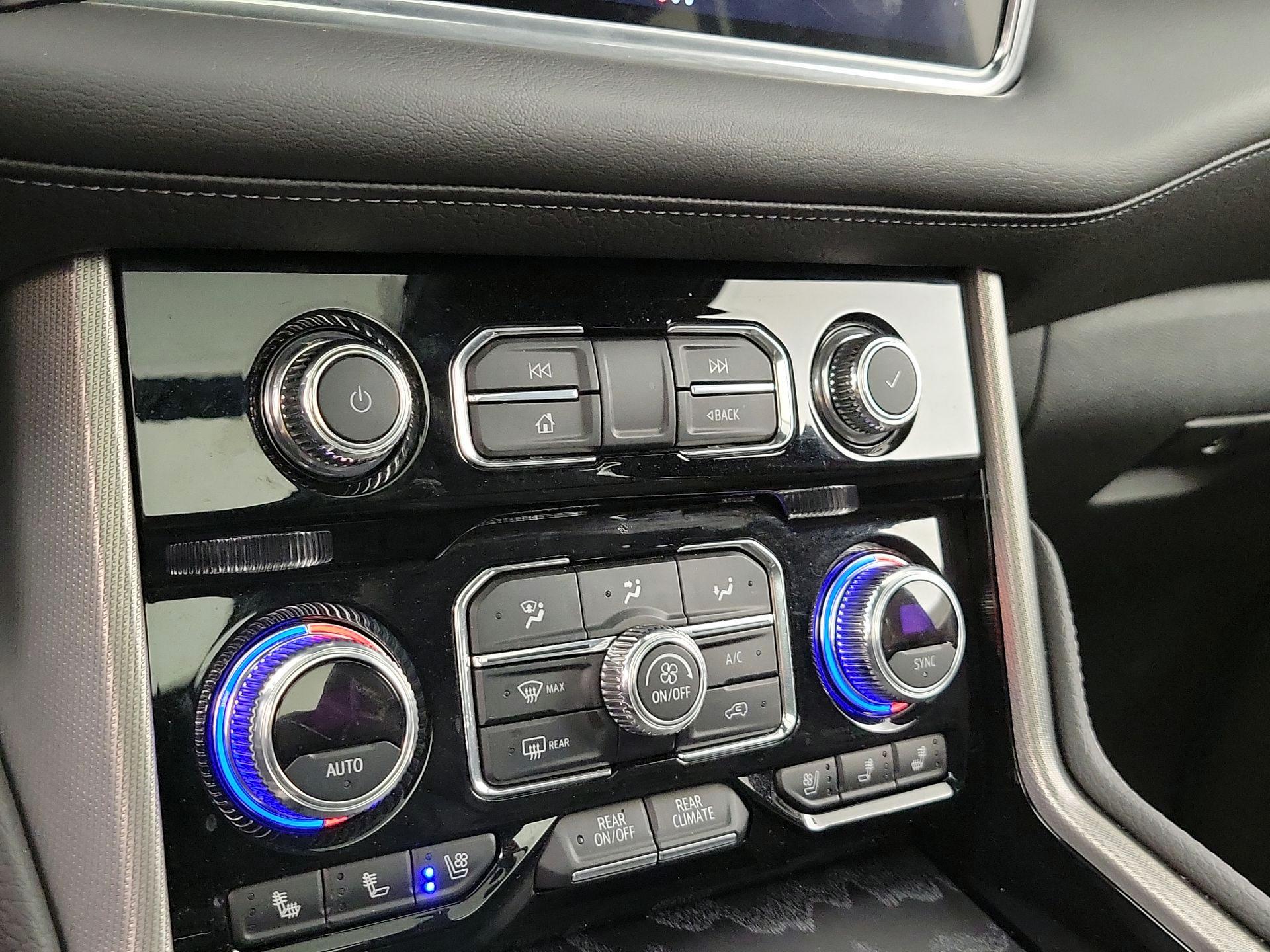 Thumbnail: 2022 GMC Yukon XL - 16