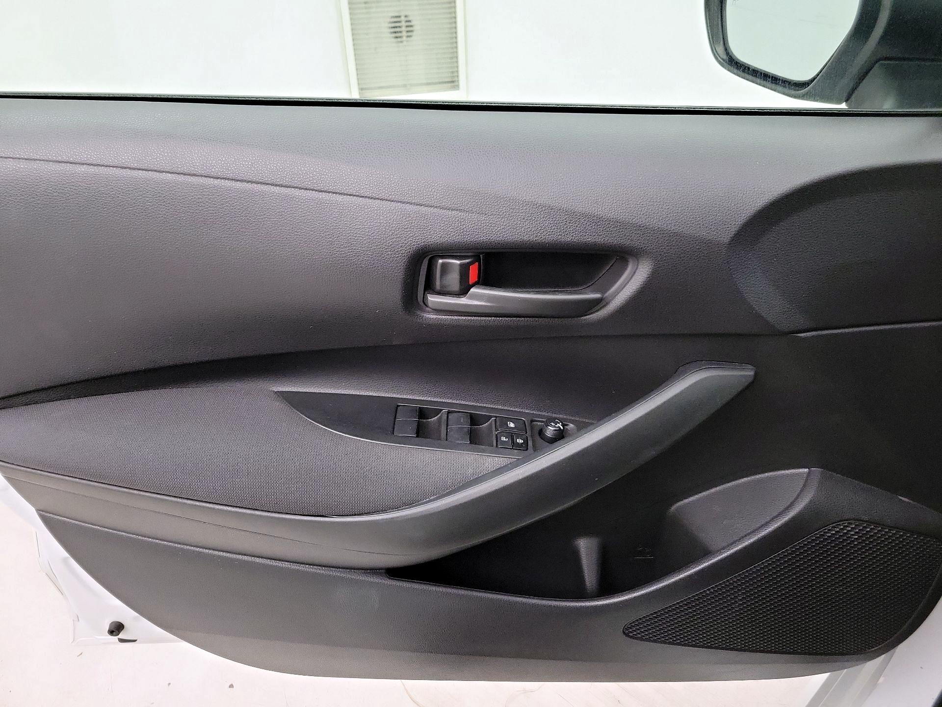 Thumbnail: 2022 Toyota Corolla - 12