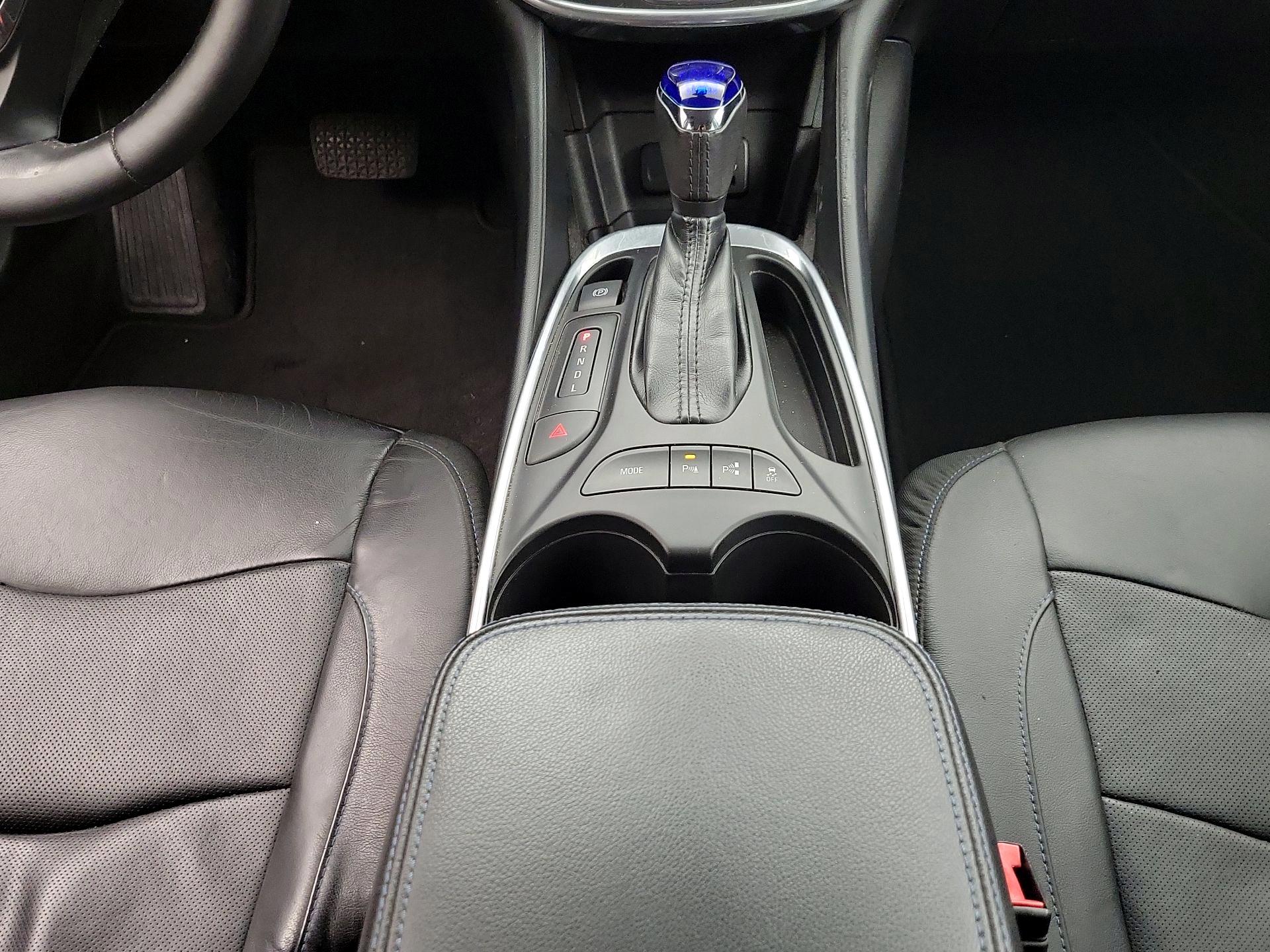 Thumbnail: 2017 Chevrolet Volt - 18