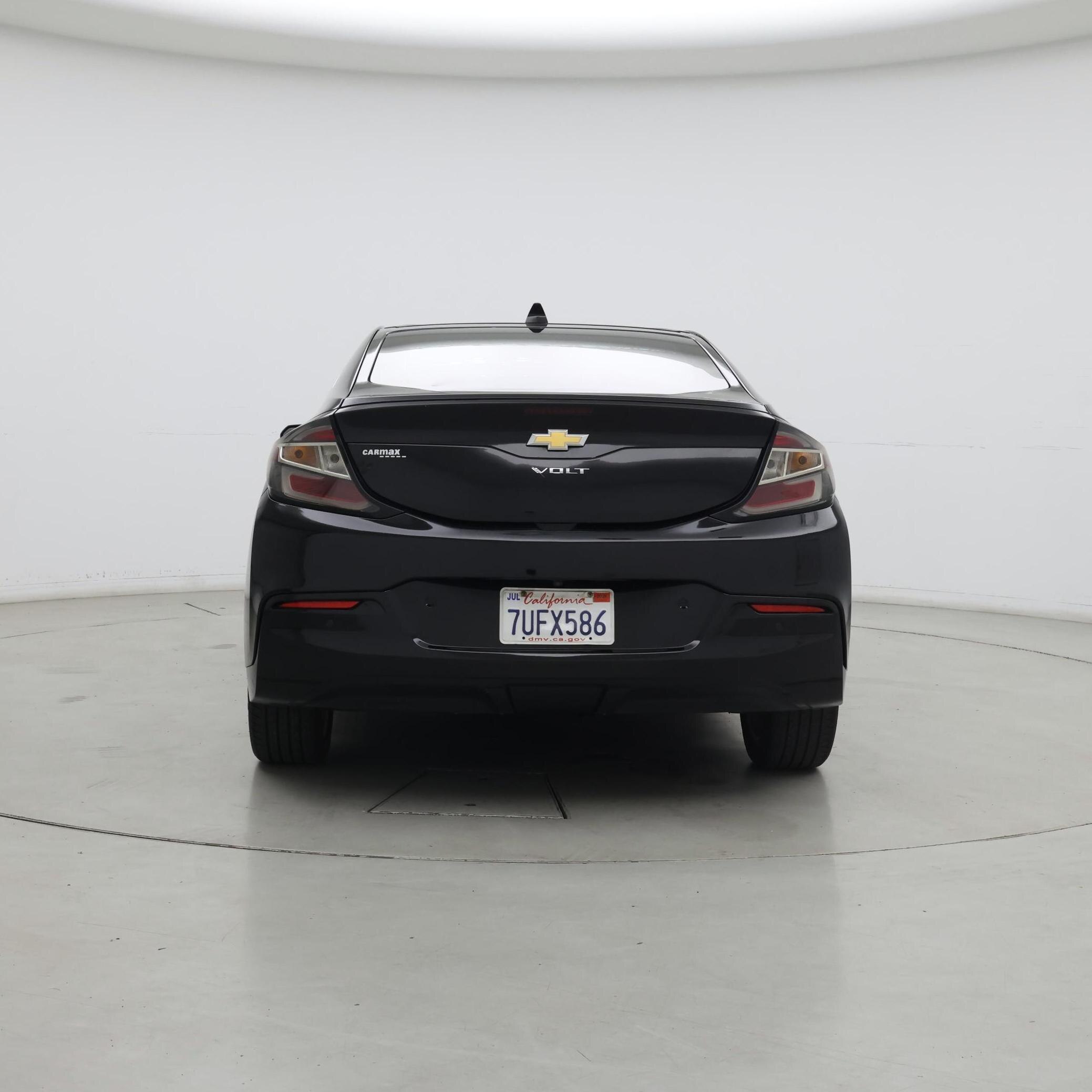 Thumbnail: 2017 Chevrolet Volt - 6