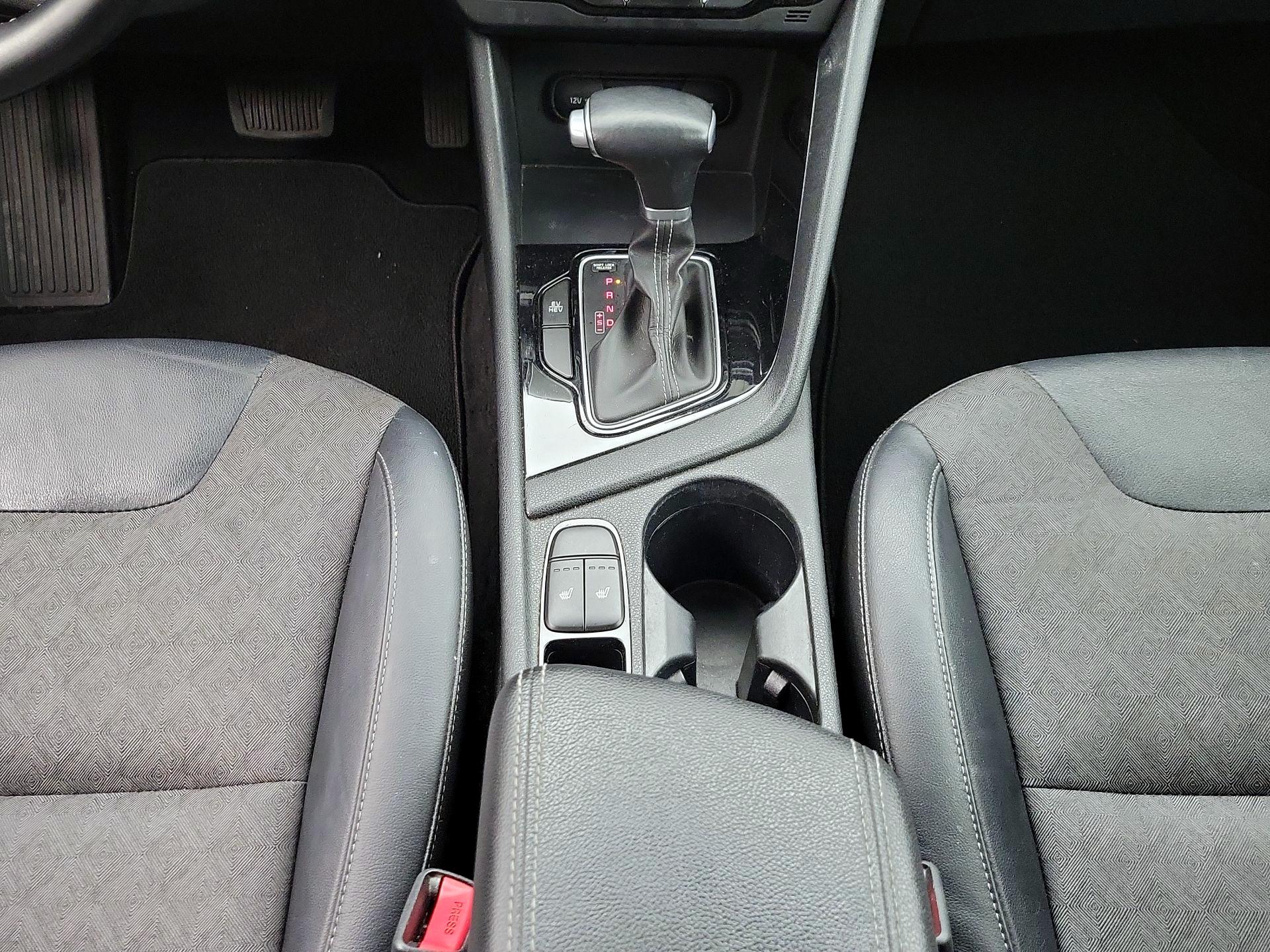 Thumbnail: 2018 Kia Niro - 18