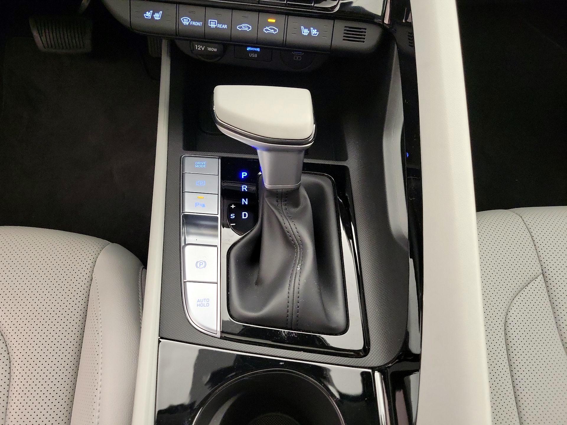 Thumbnail: 2024 Hyundai Elantra - 18