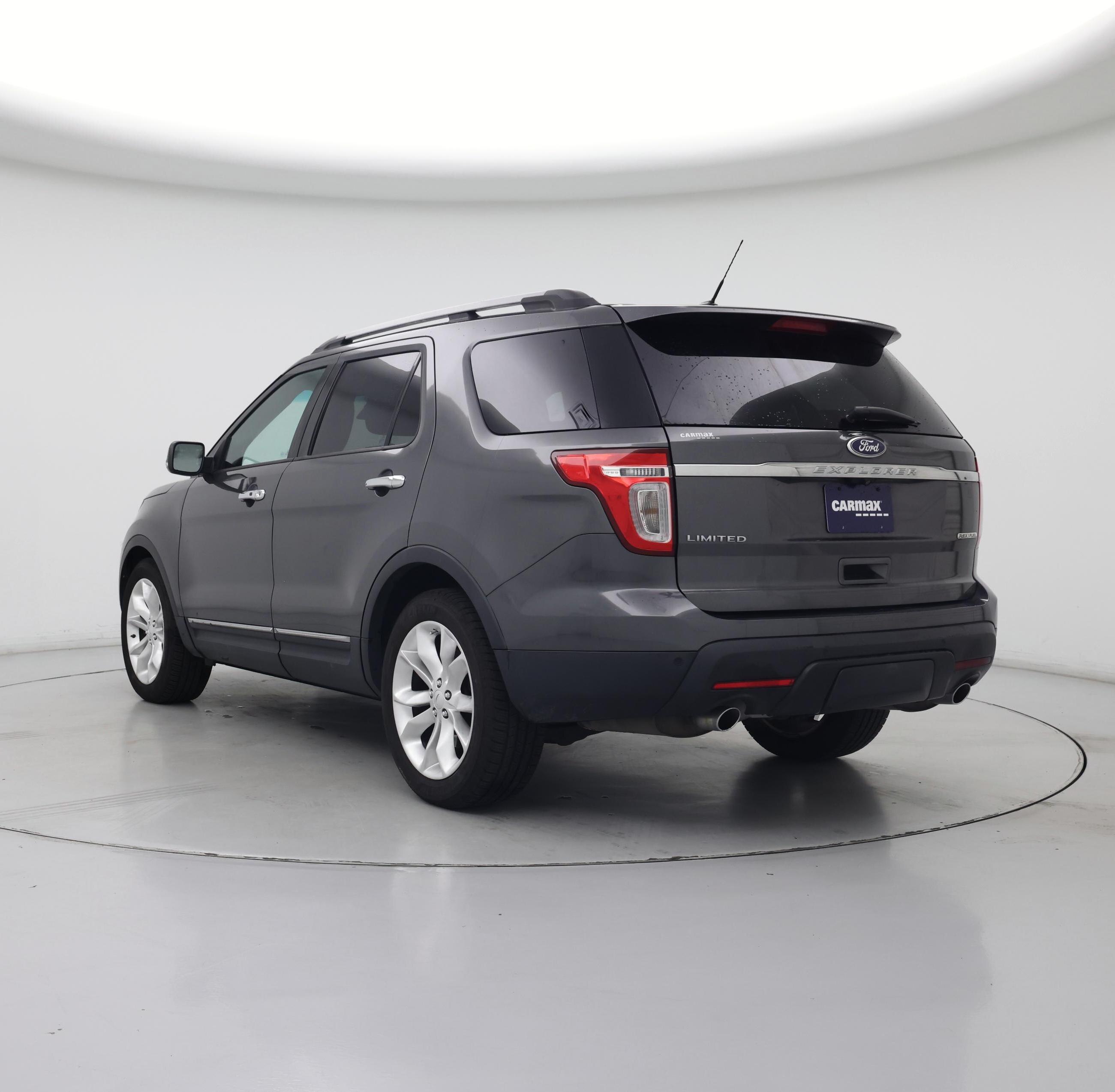 Thumbnail: 2015 Ford Explorer - 2