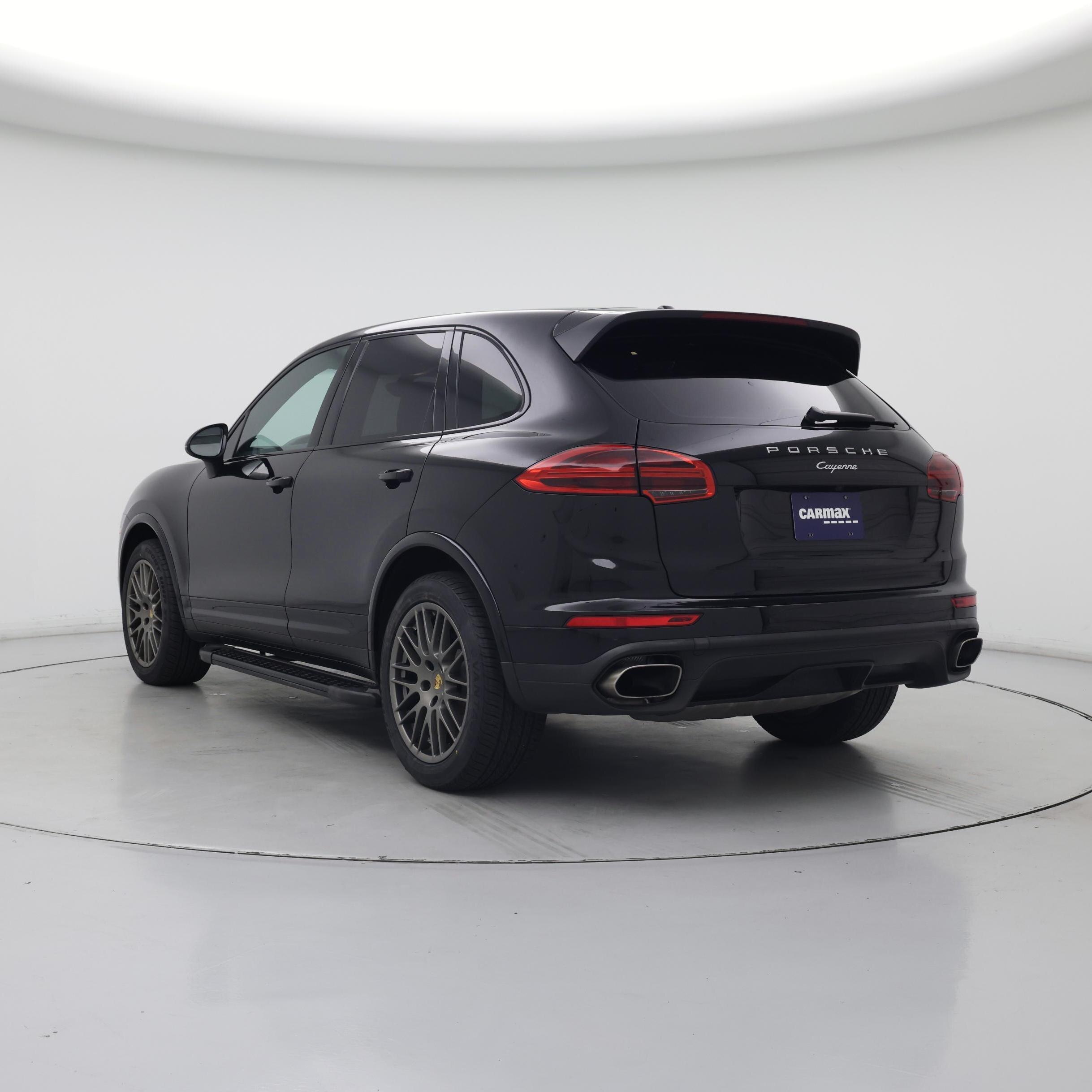 Thumbnail: 2017 Porsche Cayenne - 2