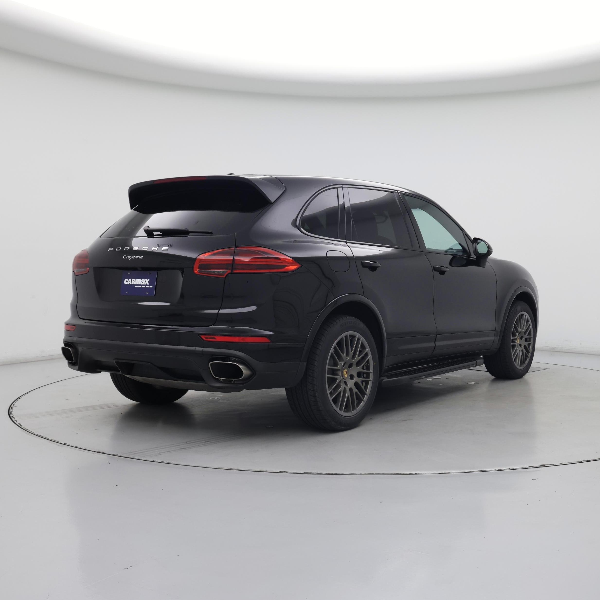 Thumbnail: 2017 Porsche Cayenne - 8