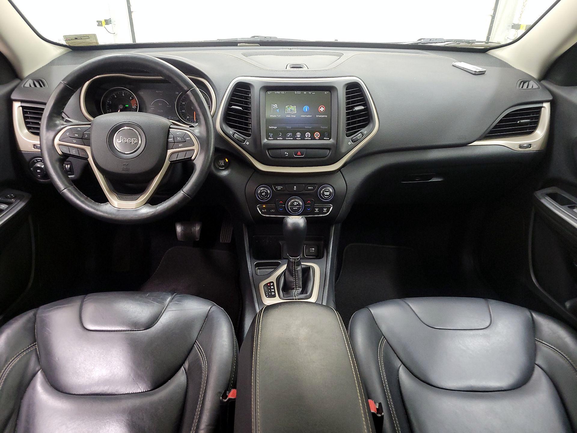 Thumbnail: 2016 Jeep Cherokee - 9