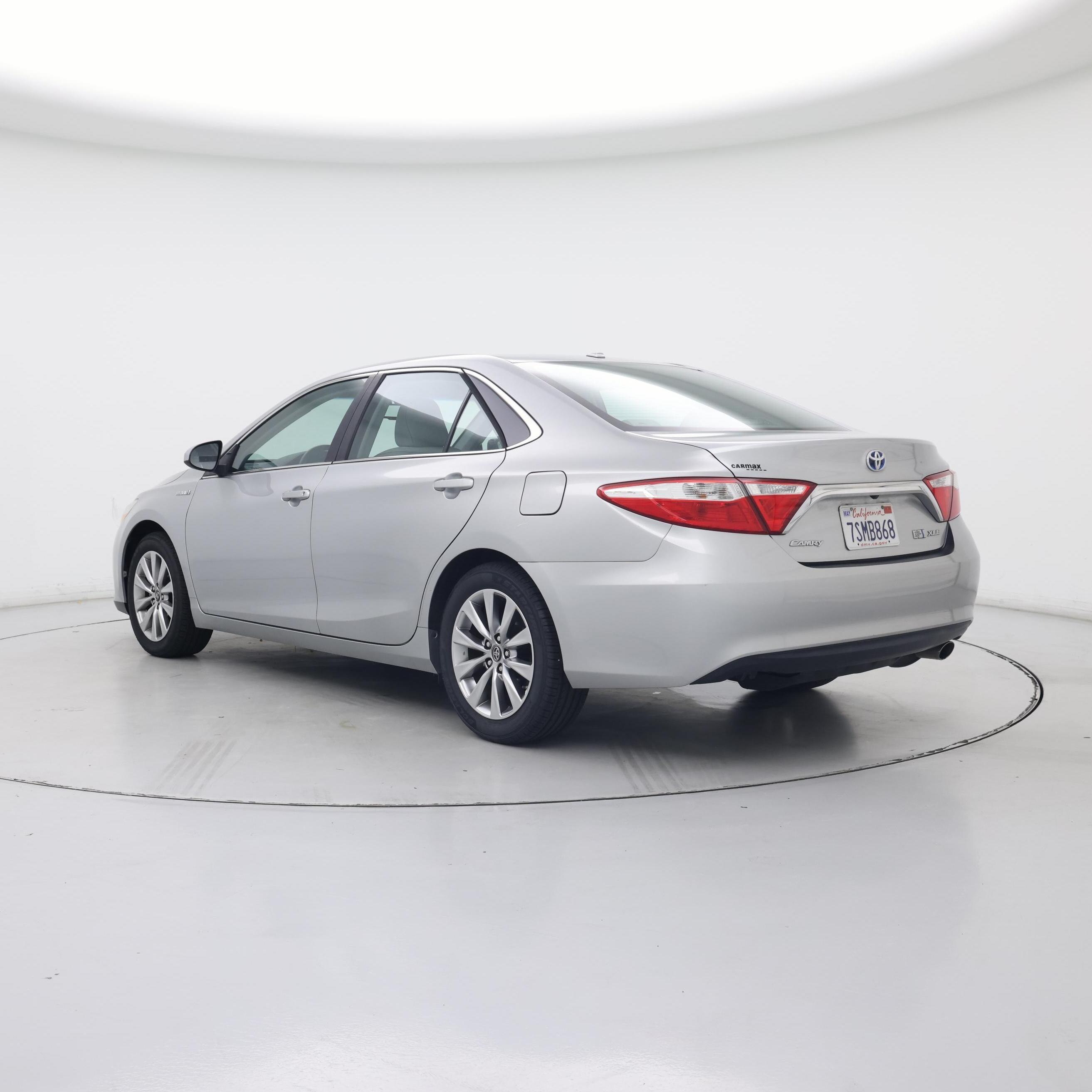 Thumbnail: 2016 Toyota Camry - 2