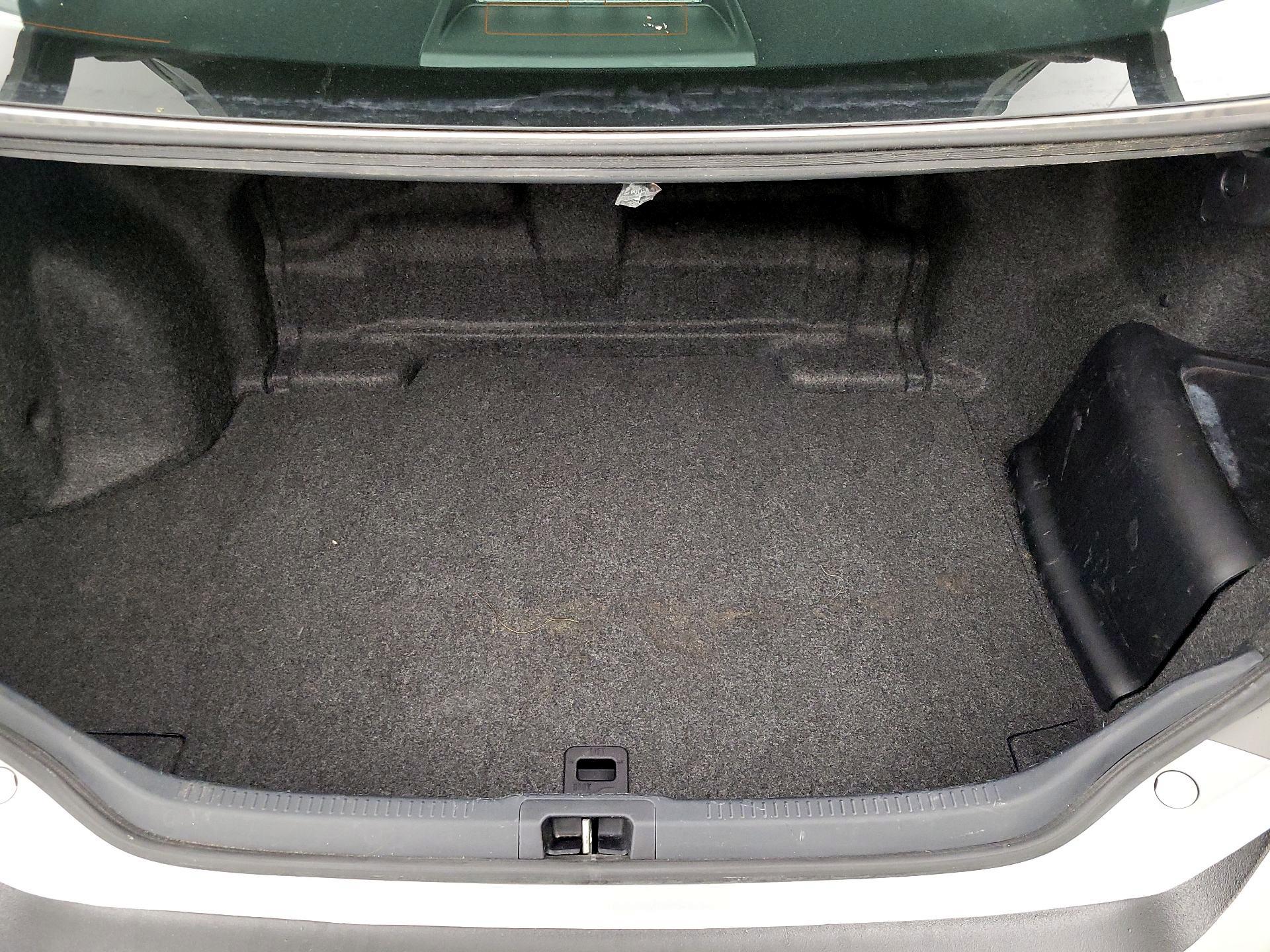 Thumbnail: 2016 Toyota Camry - 20