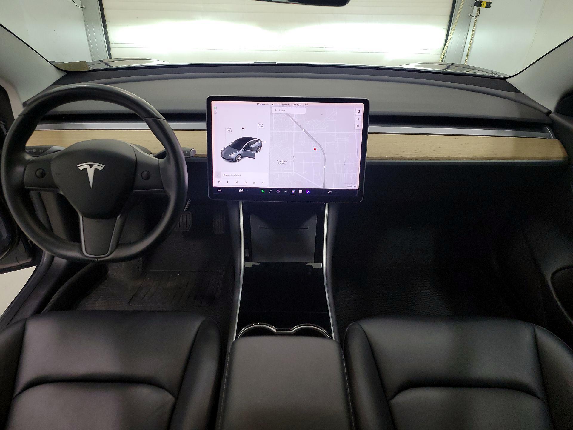 Thumbnail: 2019 Tesla Model 3 - 9