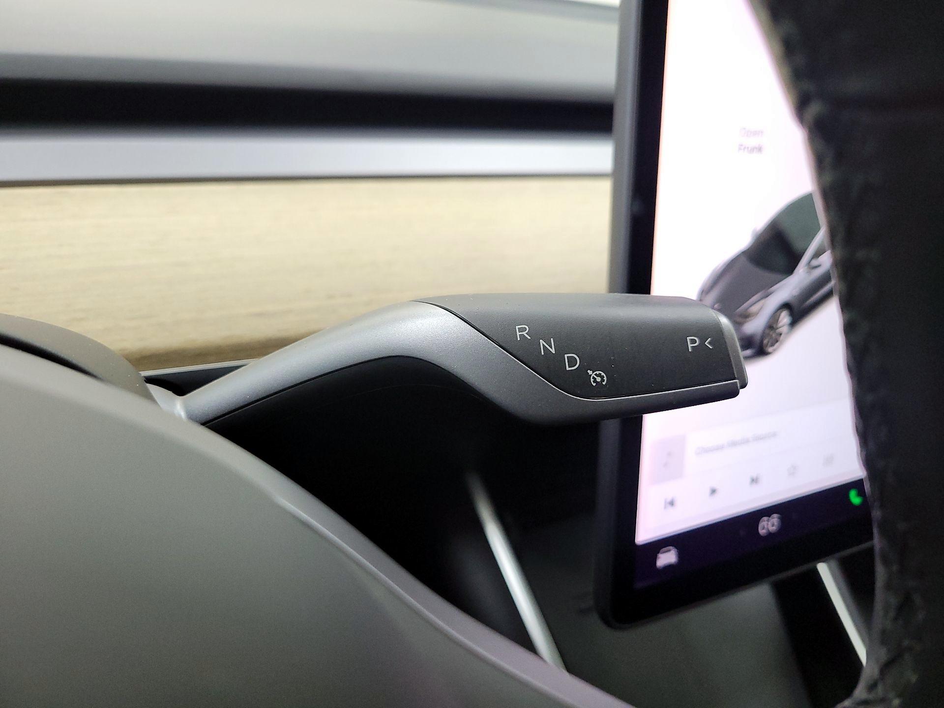 Thumbnail: 2019 Tesla Model 3 - 17