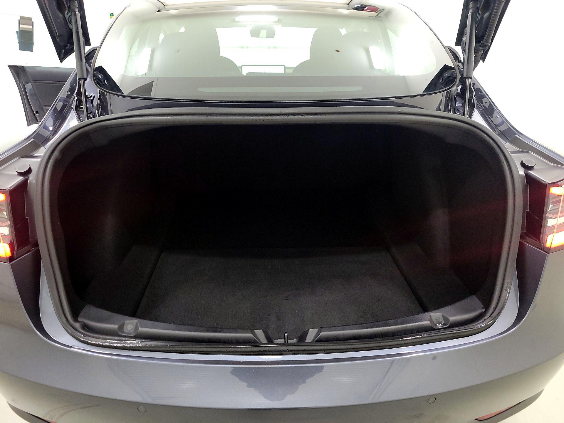 Thumbnail: 2019 Tesla Model 3 - 19