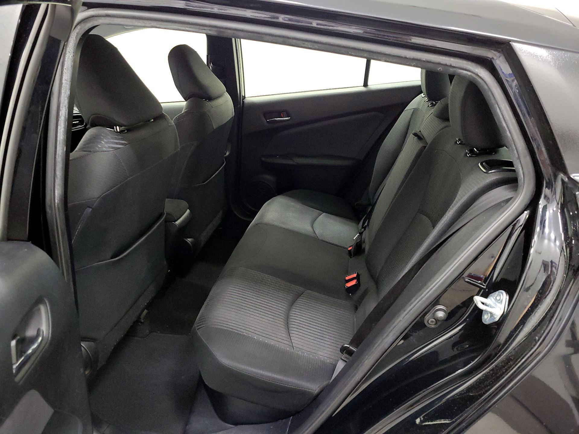 Thumbnail: 2016 Toyota Prius - 19