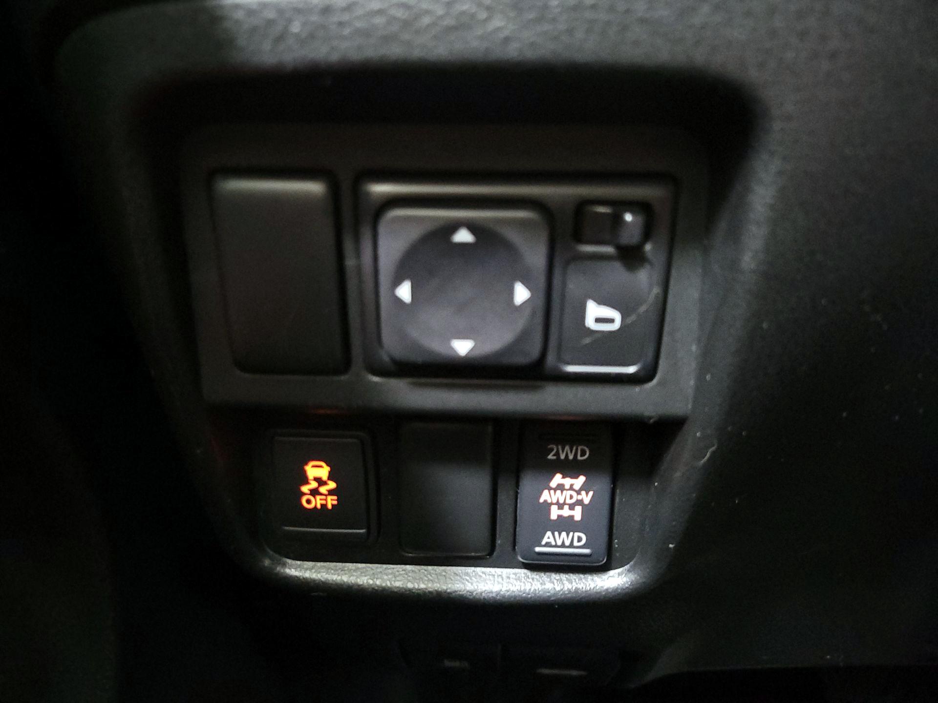 Thumbnail: 2014 Nissan Juke - 13