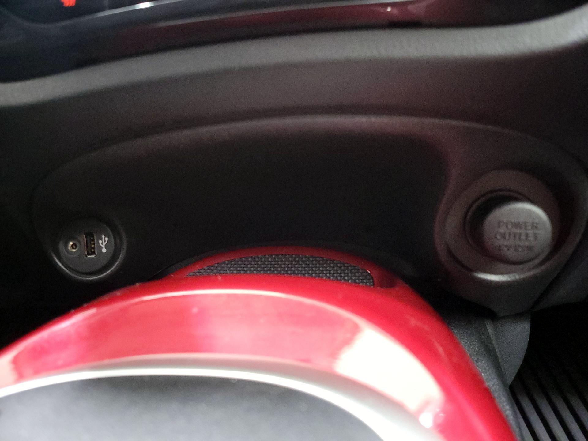 Thumbnail: 2014 Nissan Juke - 19