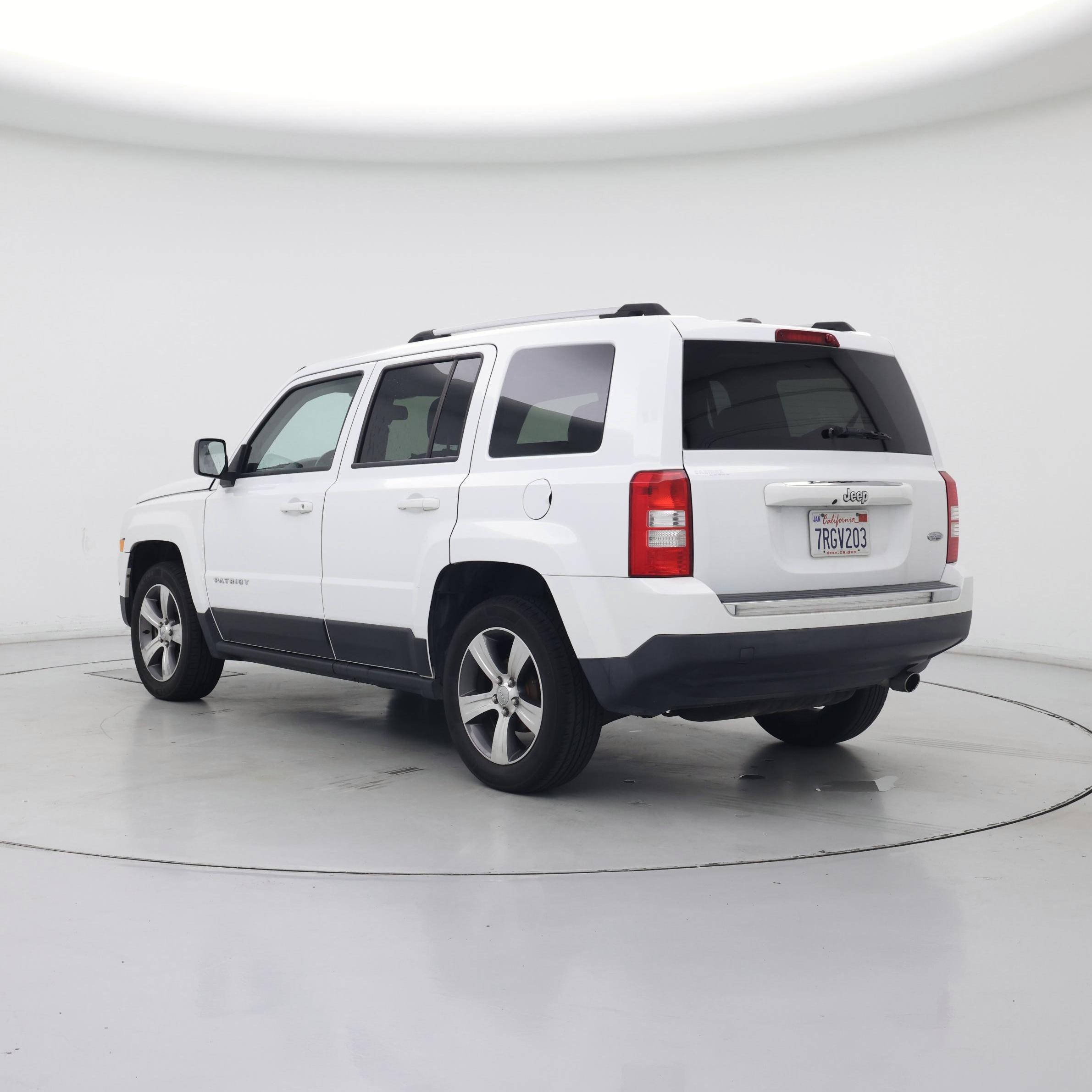 Thumbnail: 2016 Jeep Patriot - 2