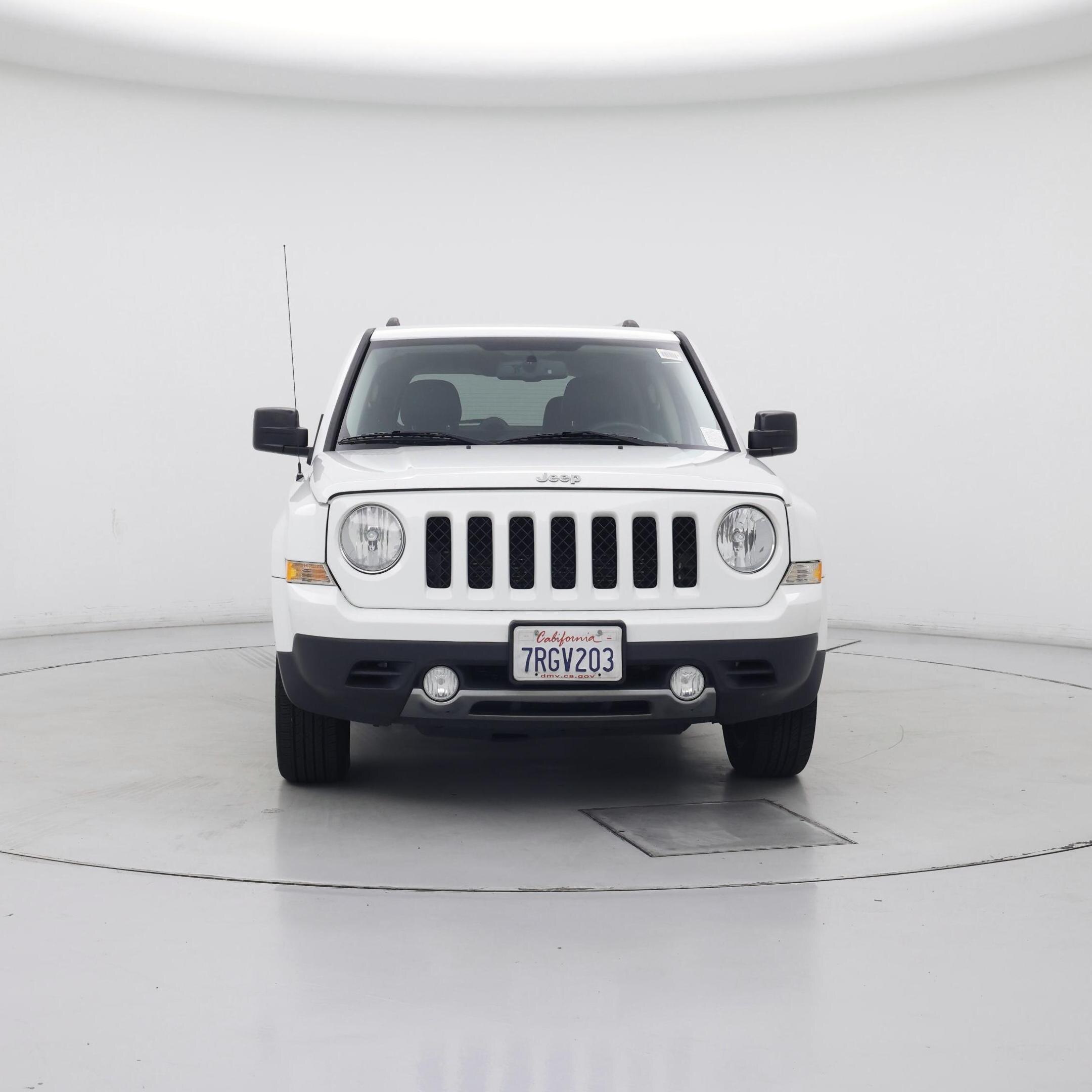 Thumbnail: 2016 Jeep Patriot - 5