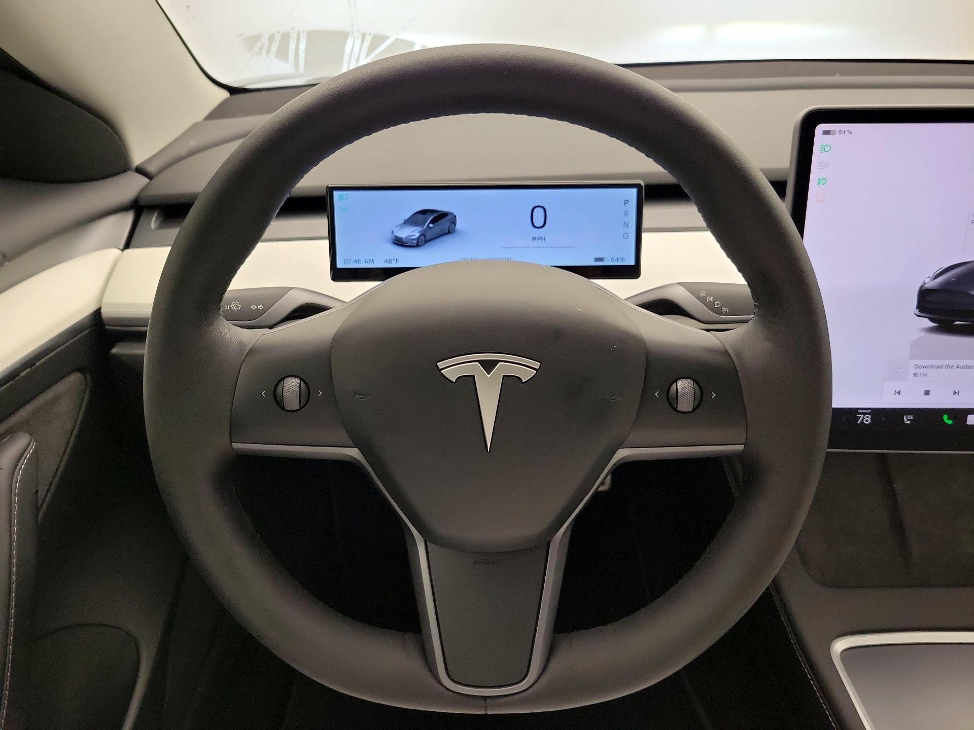 Thumbnail: 2023 Tesla Model 3 - 10