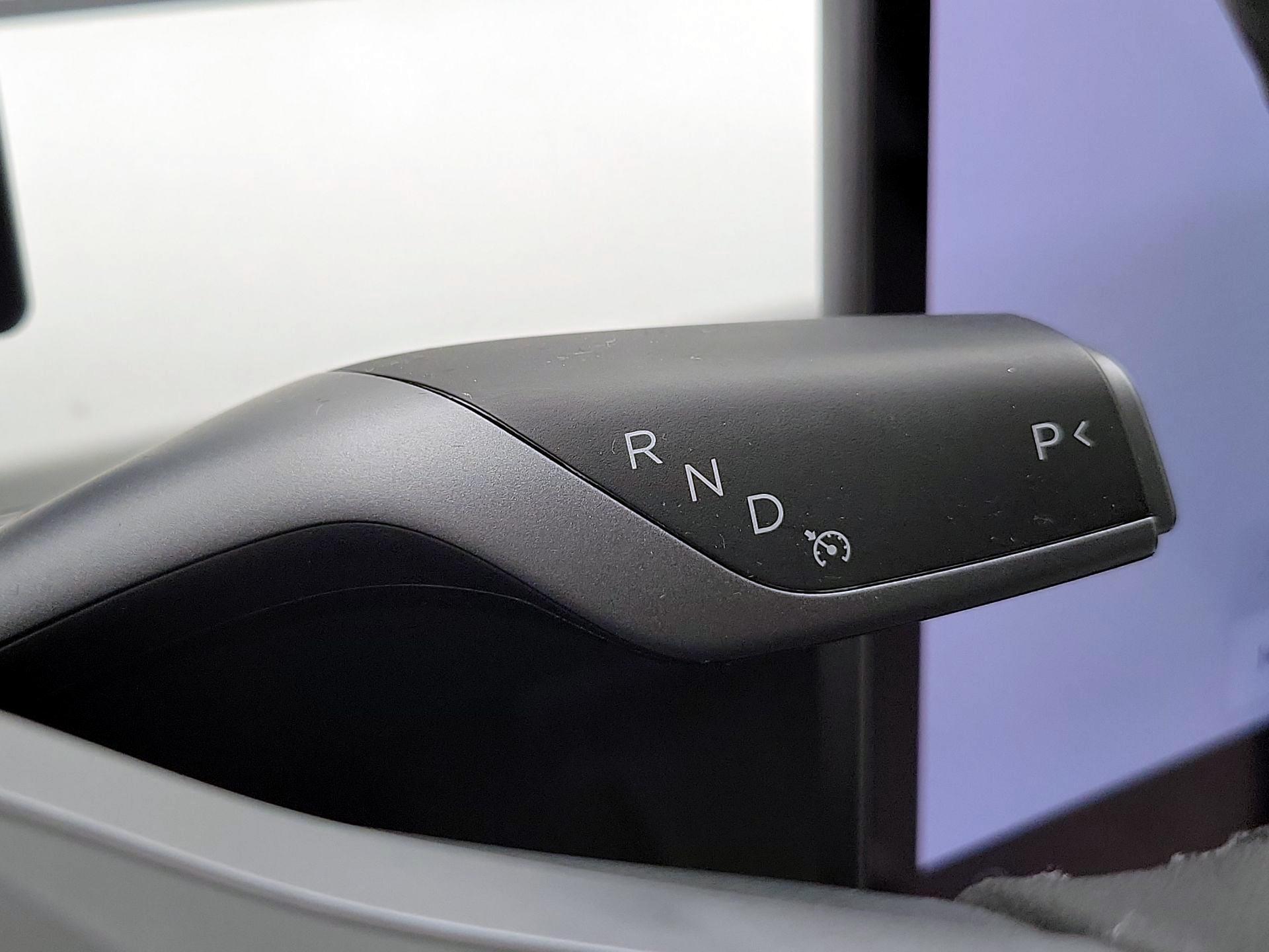 Thumbnail: 2023 Tesla Model 3 - 17