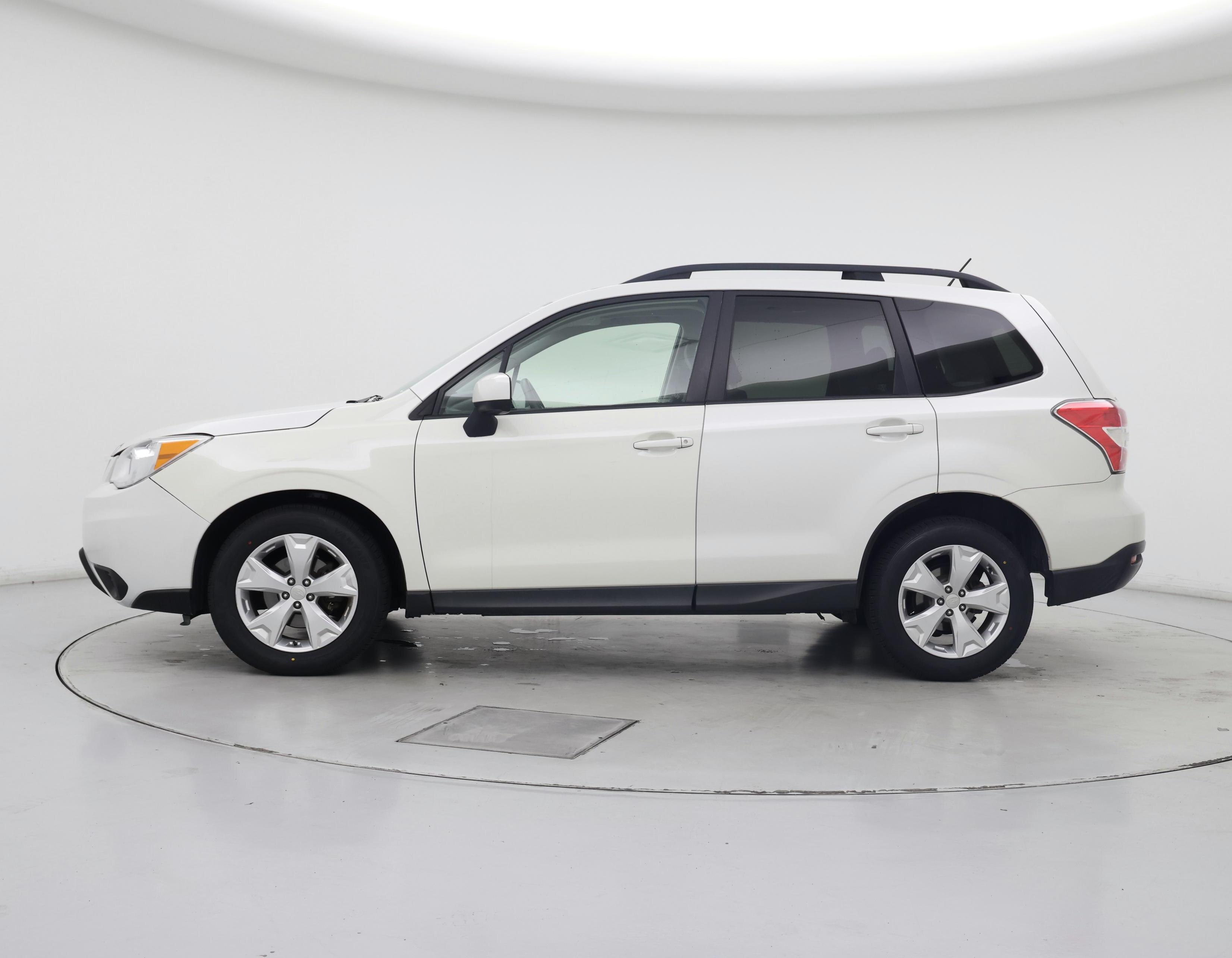 Thumbnail: 2015 Subaru Forester - 3
