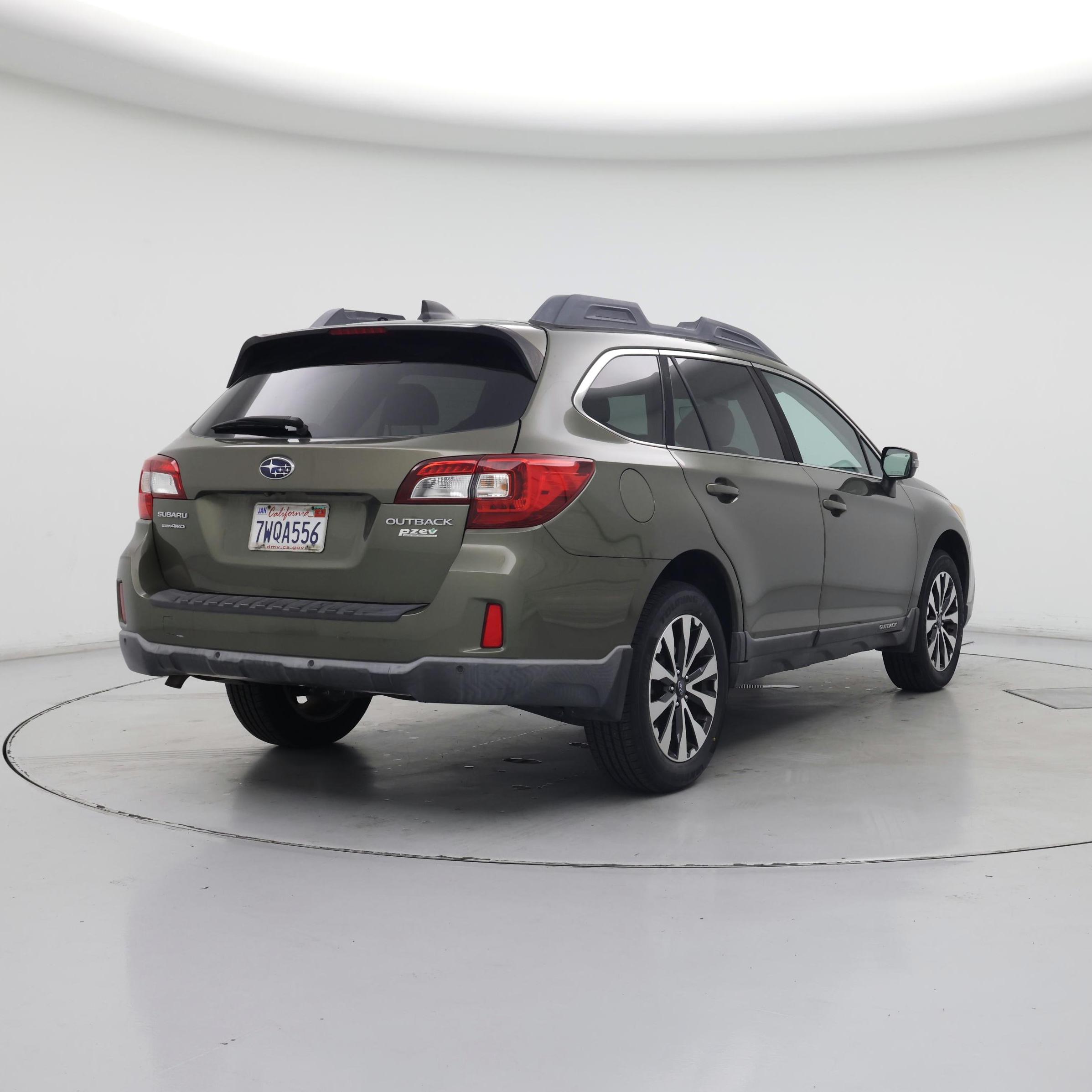 Thumbnail: 2017 Subaru Outback - 8