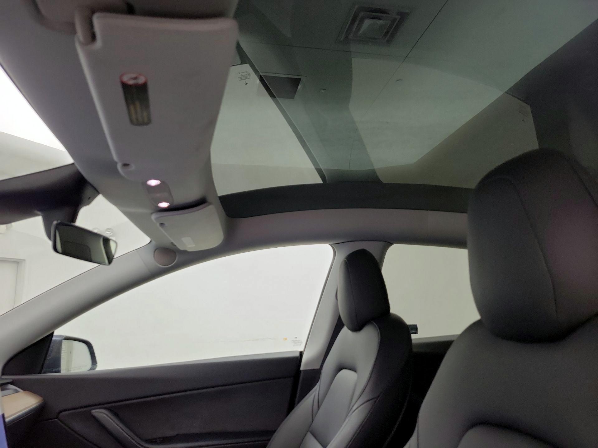 Thumbnail: 2021 Tesla Model Y - 18