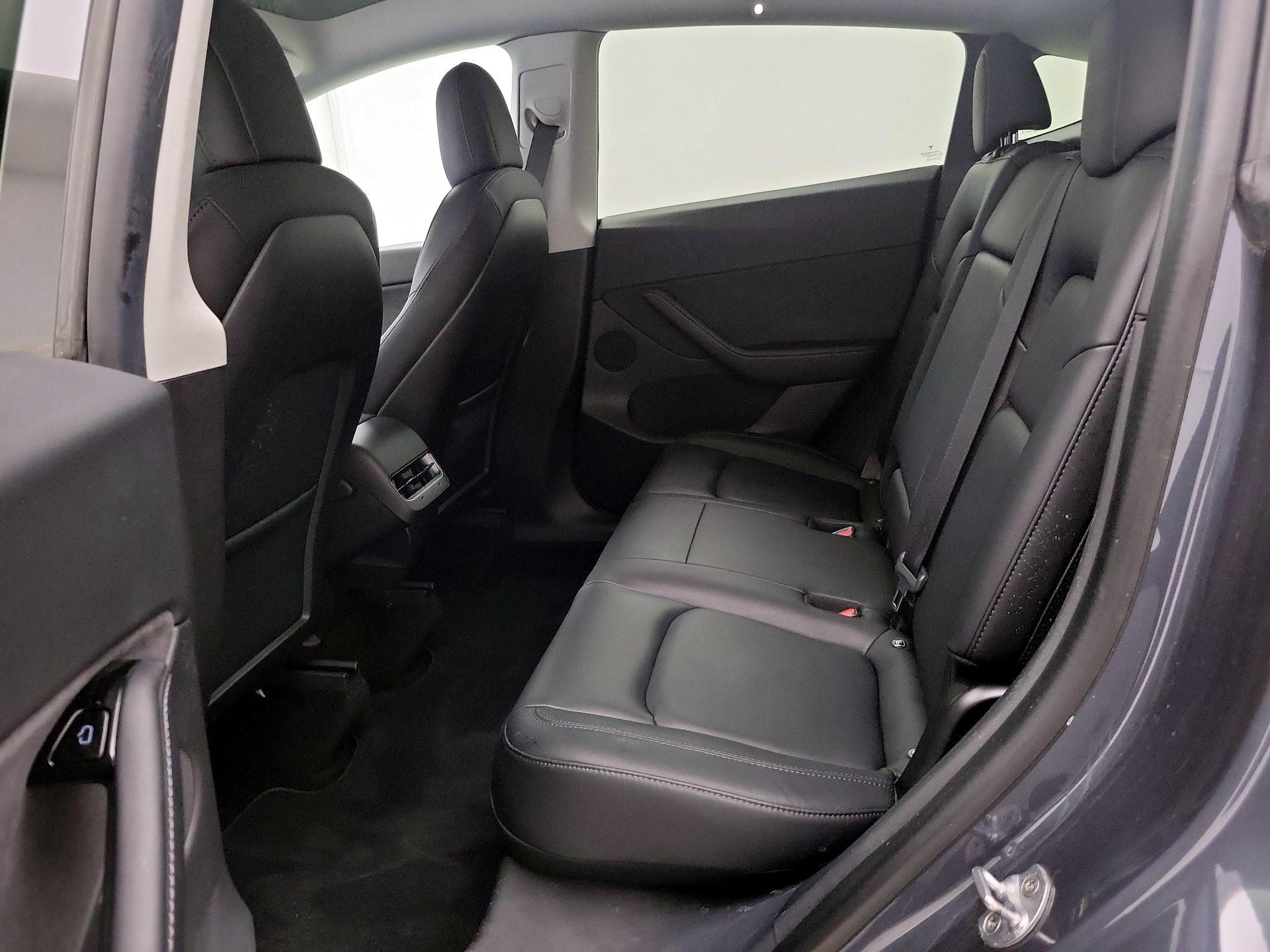 Thumbnail: 2021 Tesla Model Y - 19