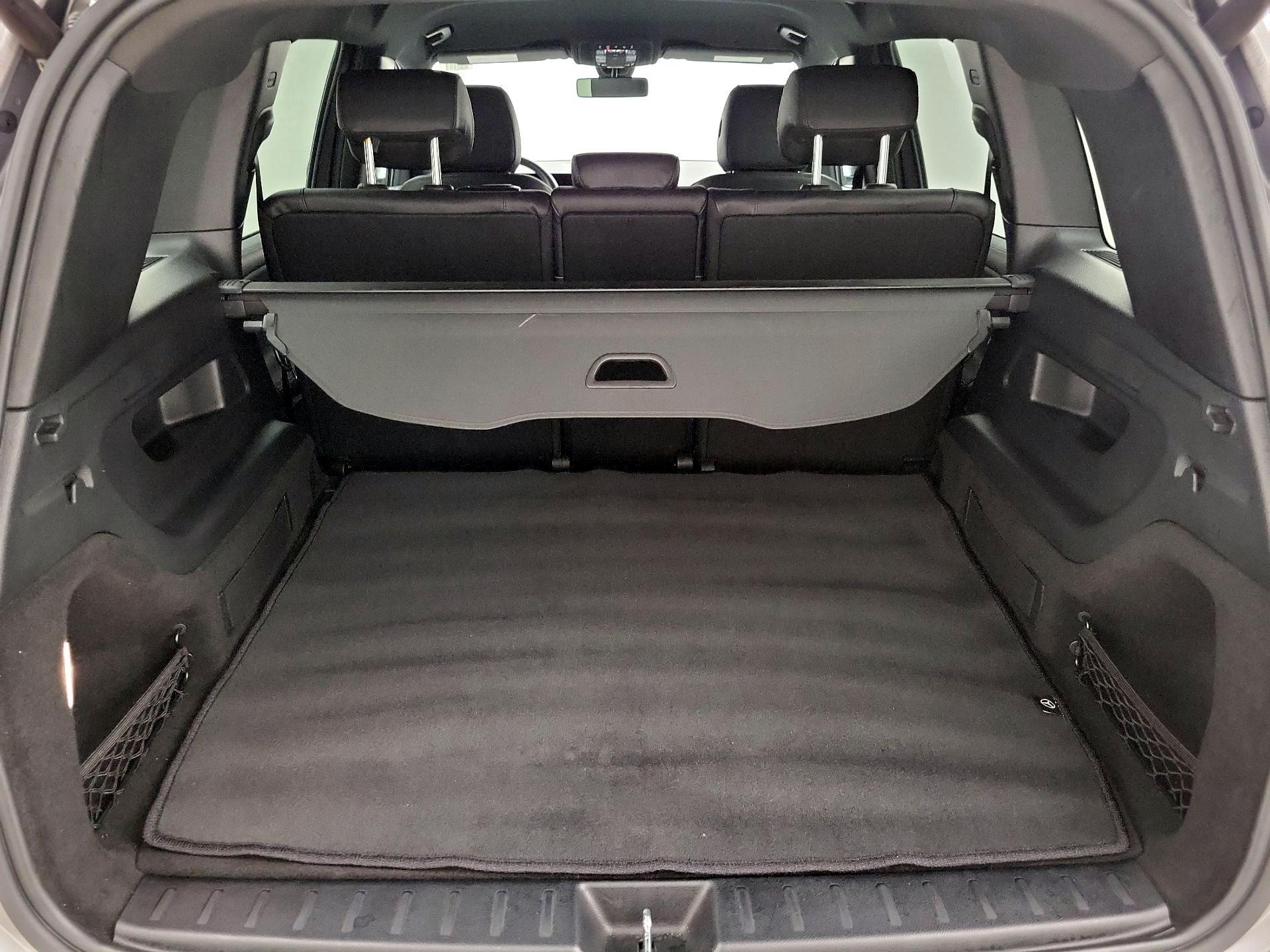 Thumbnail: 2020 Mercedes-Benz GLB - 20