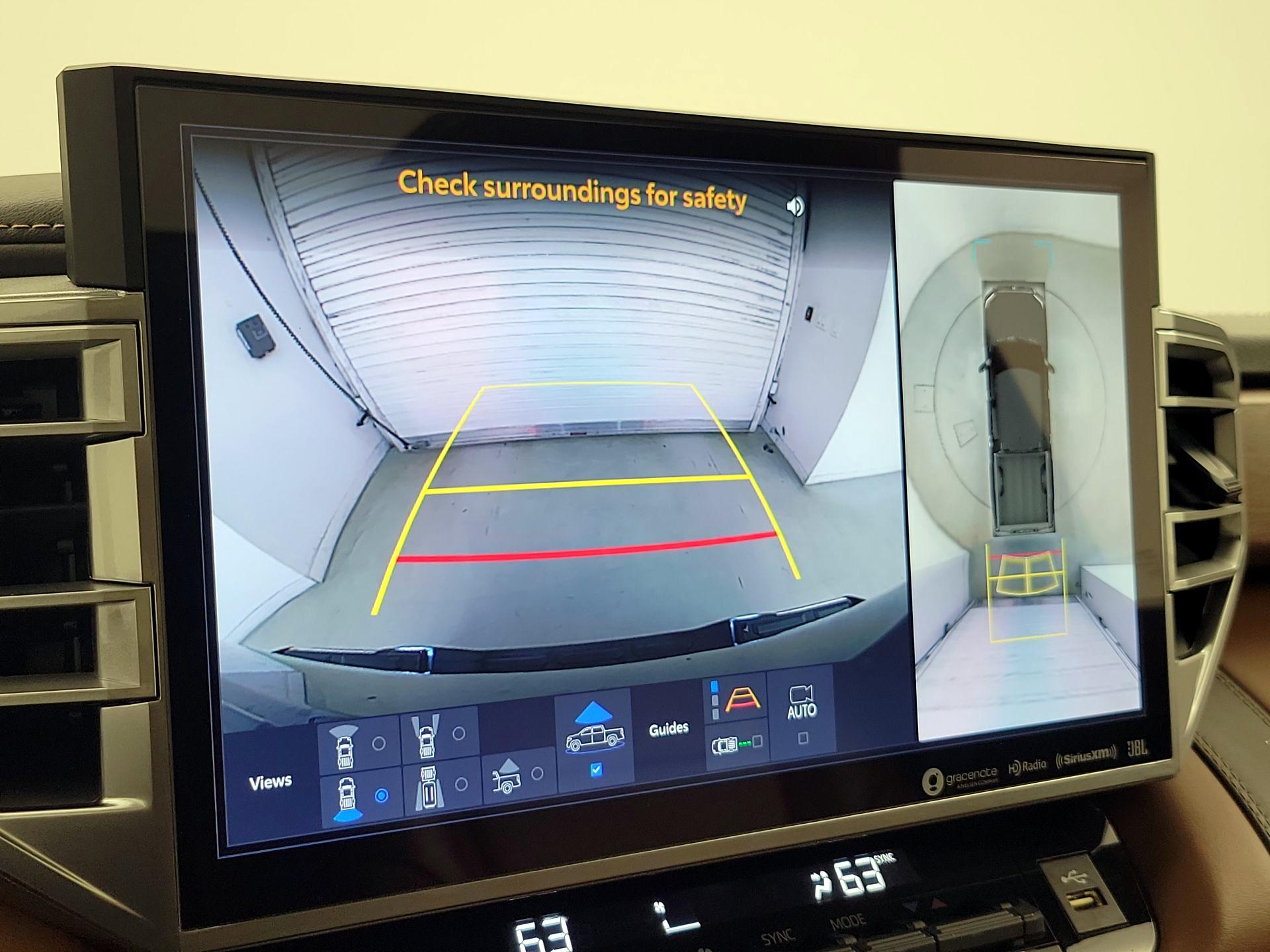 Thumbnail: 2022 Toyota Tundra - 14