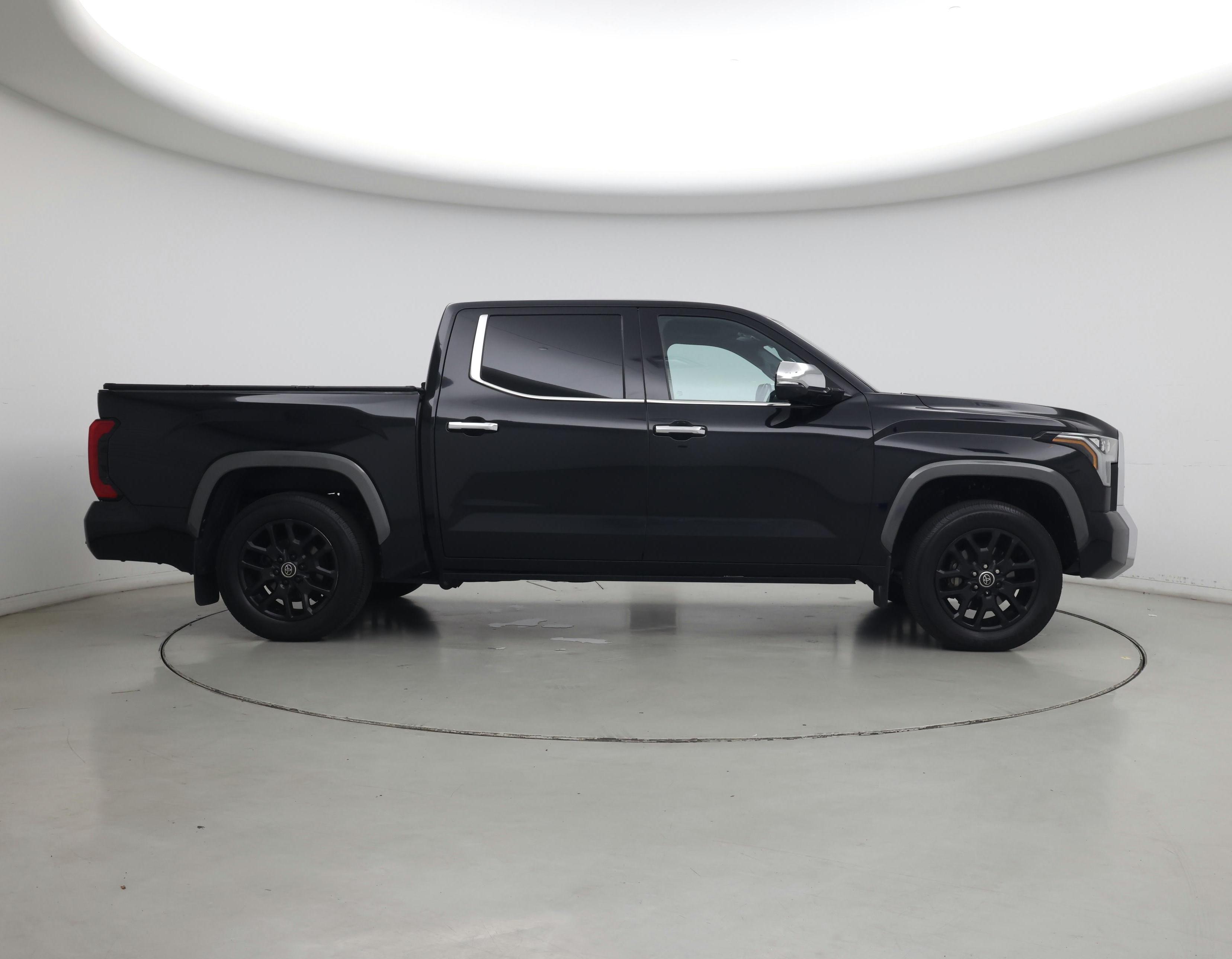 Thumbnail: 2022 Toyota Tundra - 7