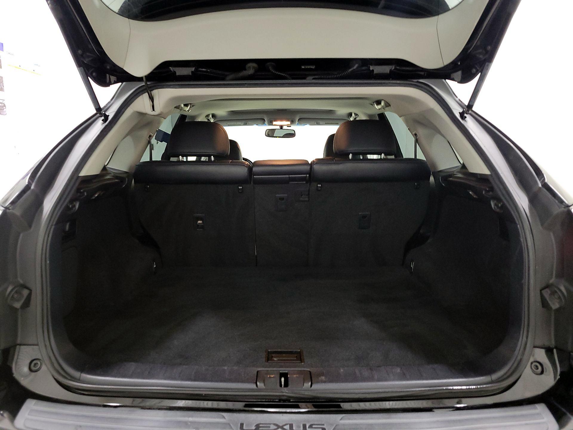 Thumbnail: 2015 Lexus RX - 18