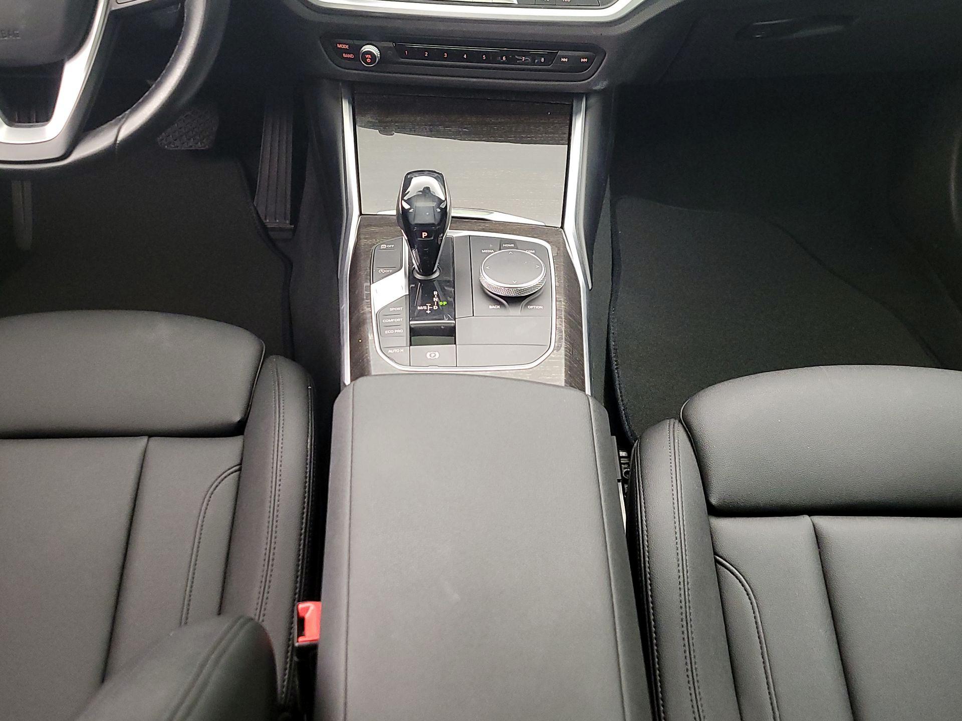 Thumbnail: 2019 BMW 3 Series - 17