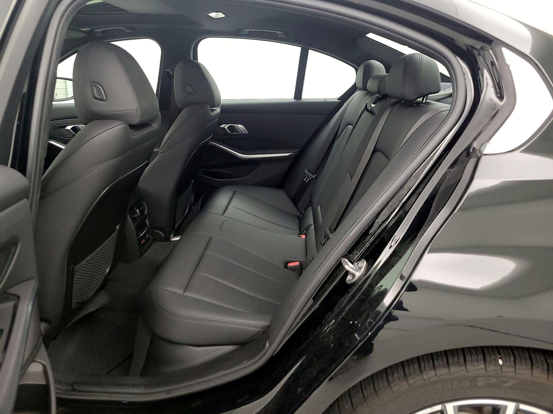 Thumbnail: 2019 BMW 3 Series - 20