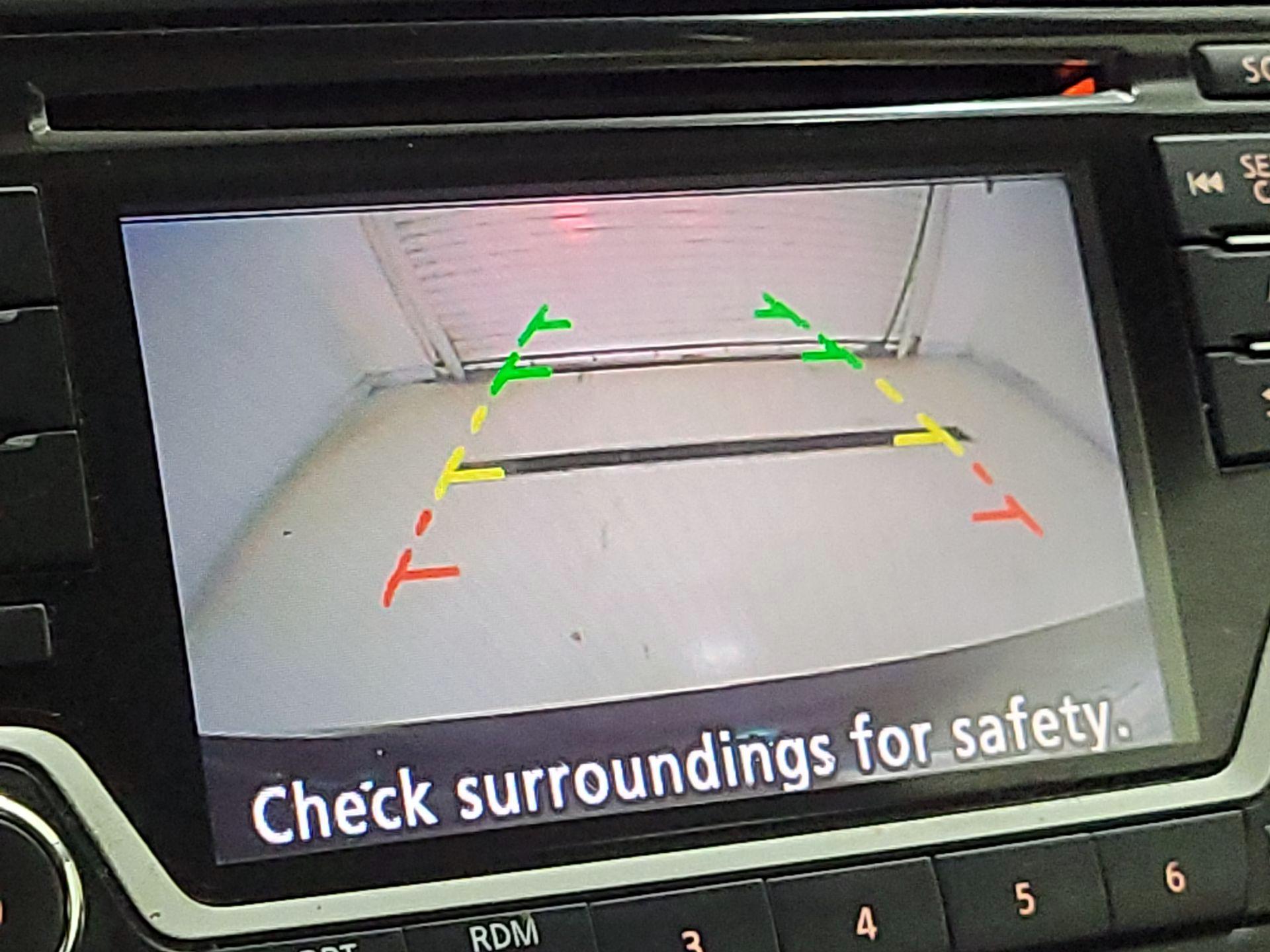 Thumbnail: 2015 Nissan Sentra - 14