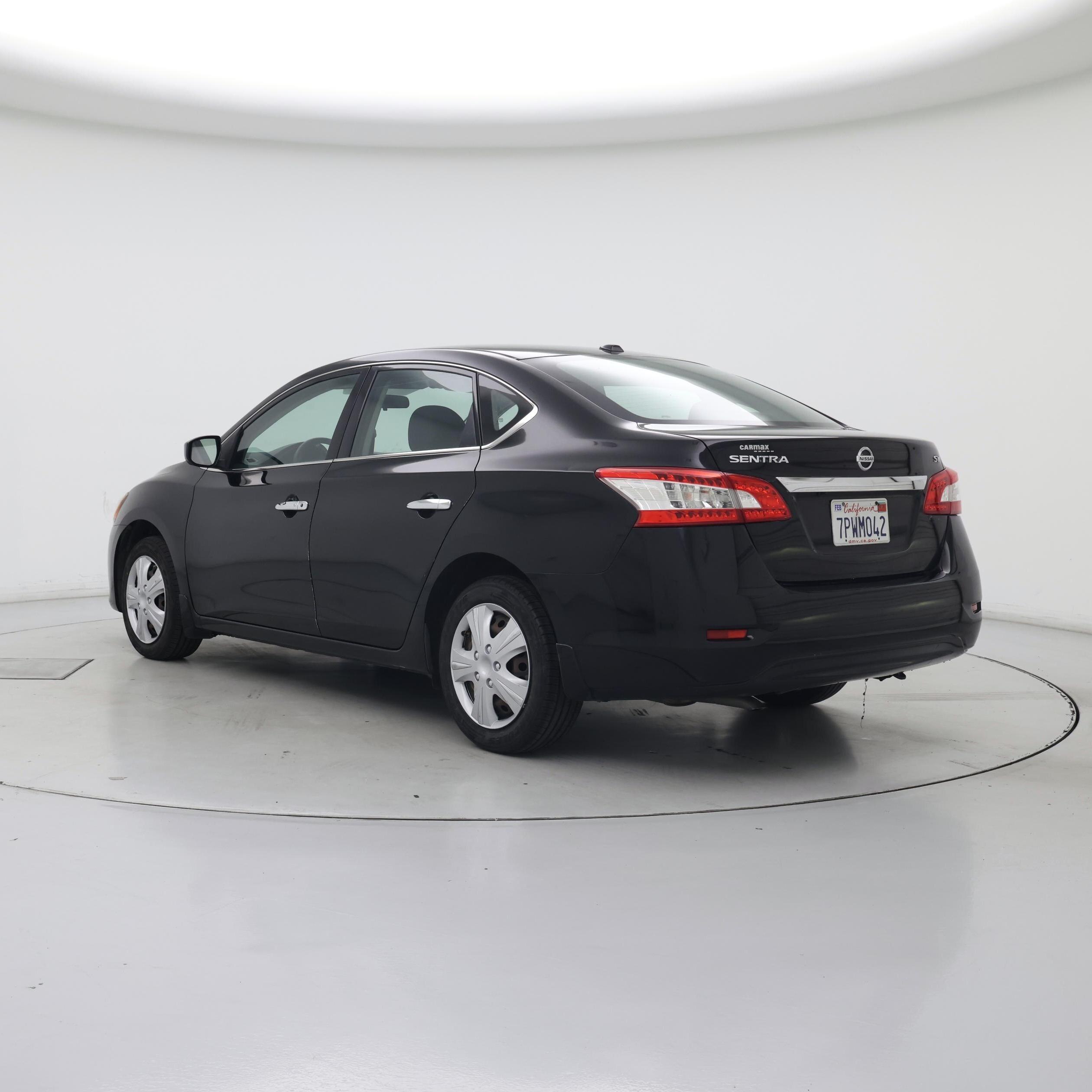 Thumbnail: 2015 Nissan Sentra - 2