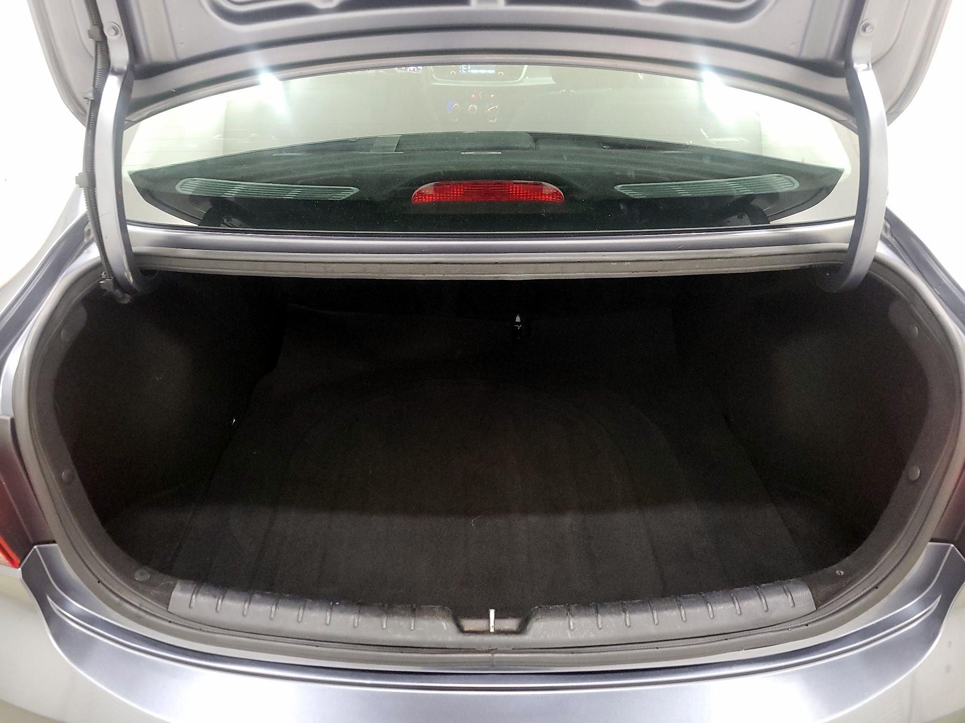 Thumbnail: 2019 Kia Rio - 20