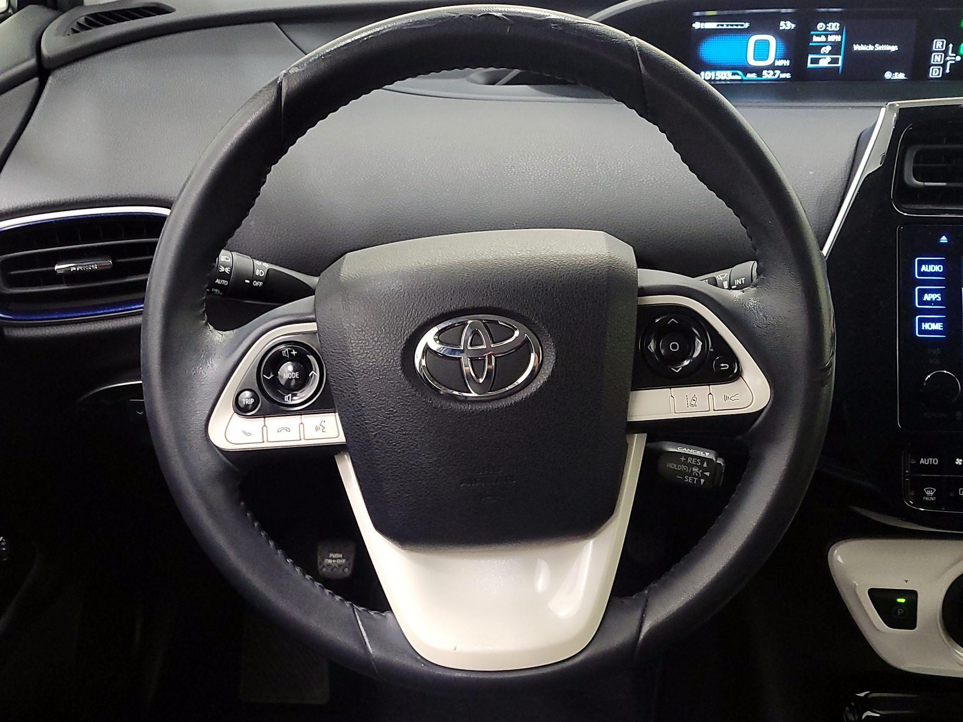 Thumbnail: 2018 Toyota Prius - 10