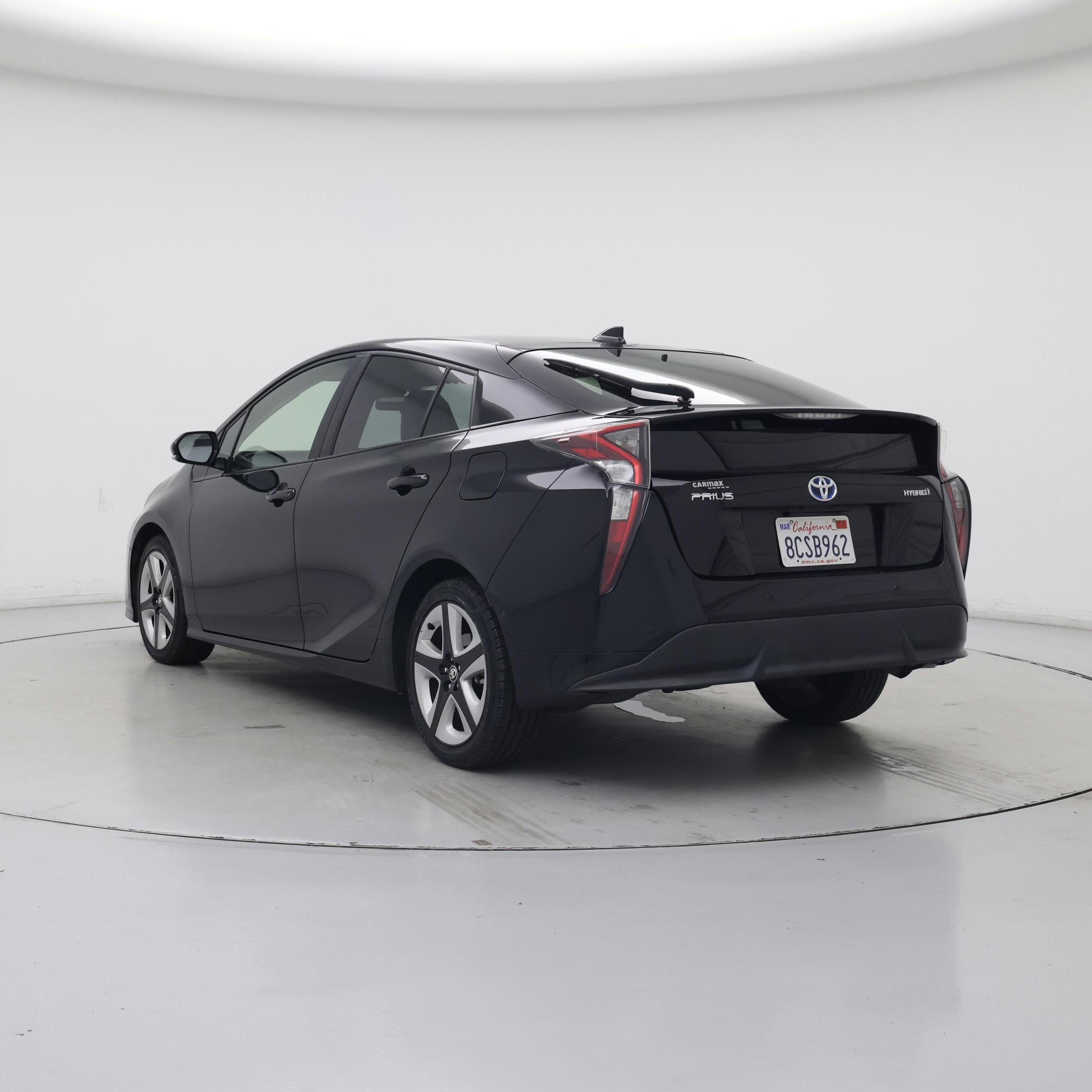 Thumbnail: 2018 Toyota Prius - 2