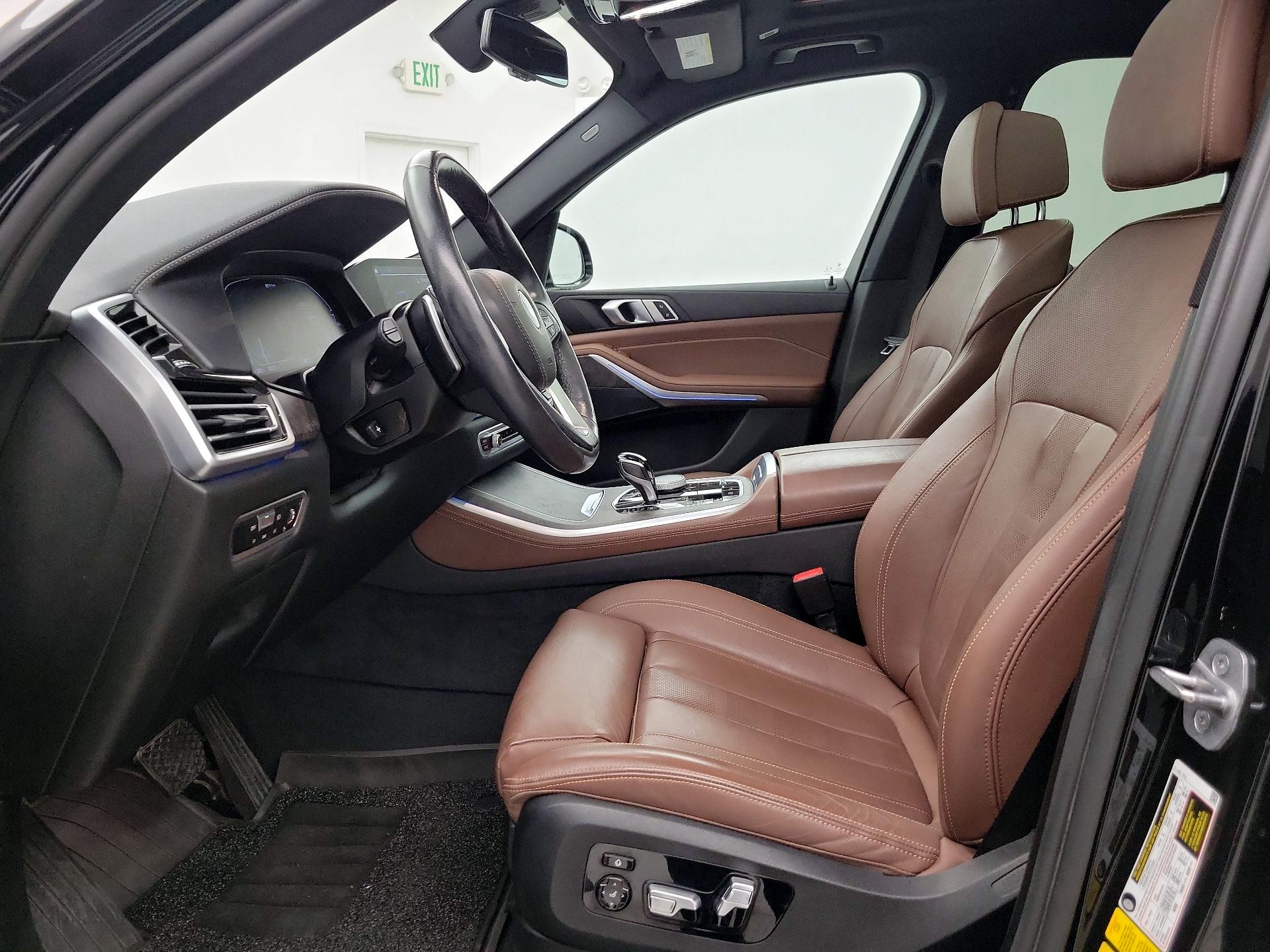 Thumbnail: 2022 BMW X5 - 11