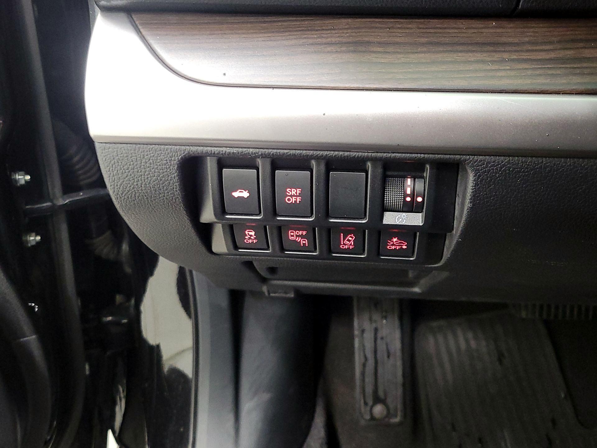 Thumbnail: 2017 Subaru Legacy - 13