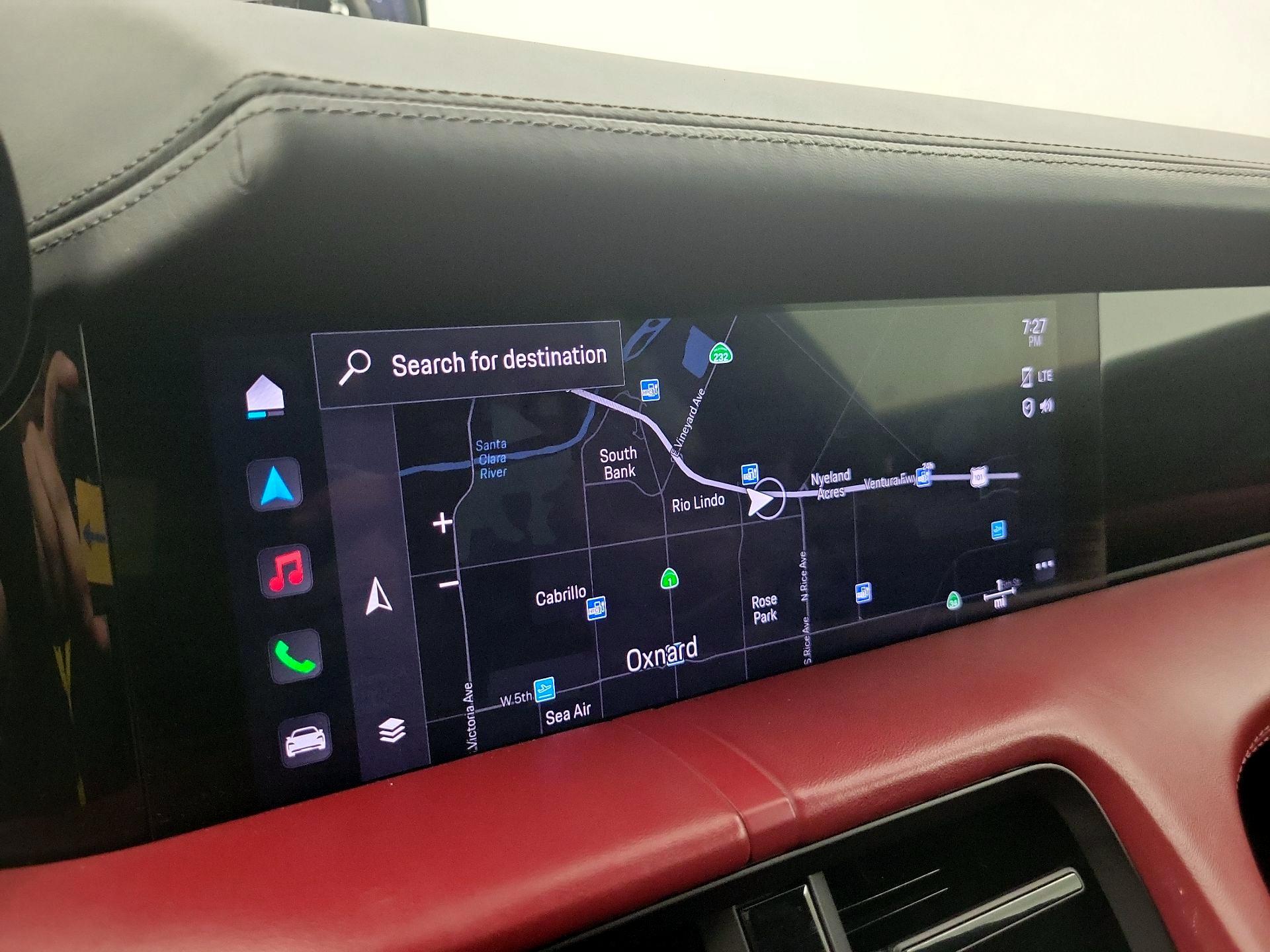 Thumbnail: 2021 Porsche Taycan - 14